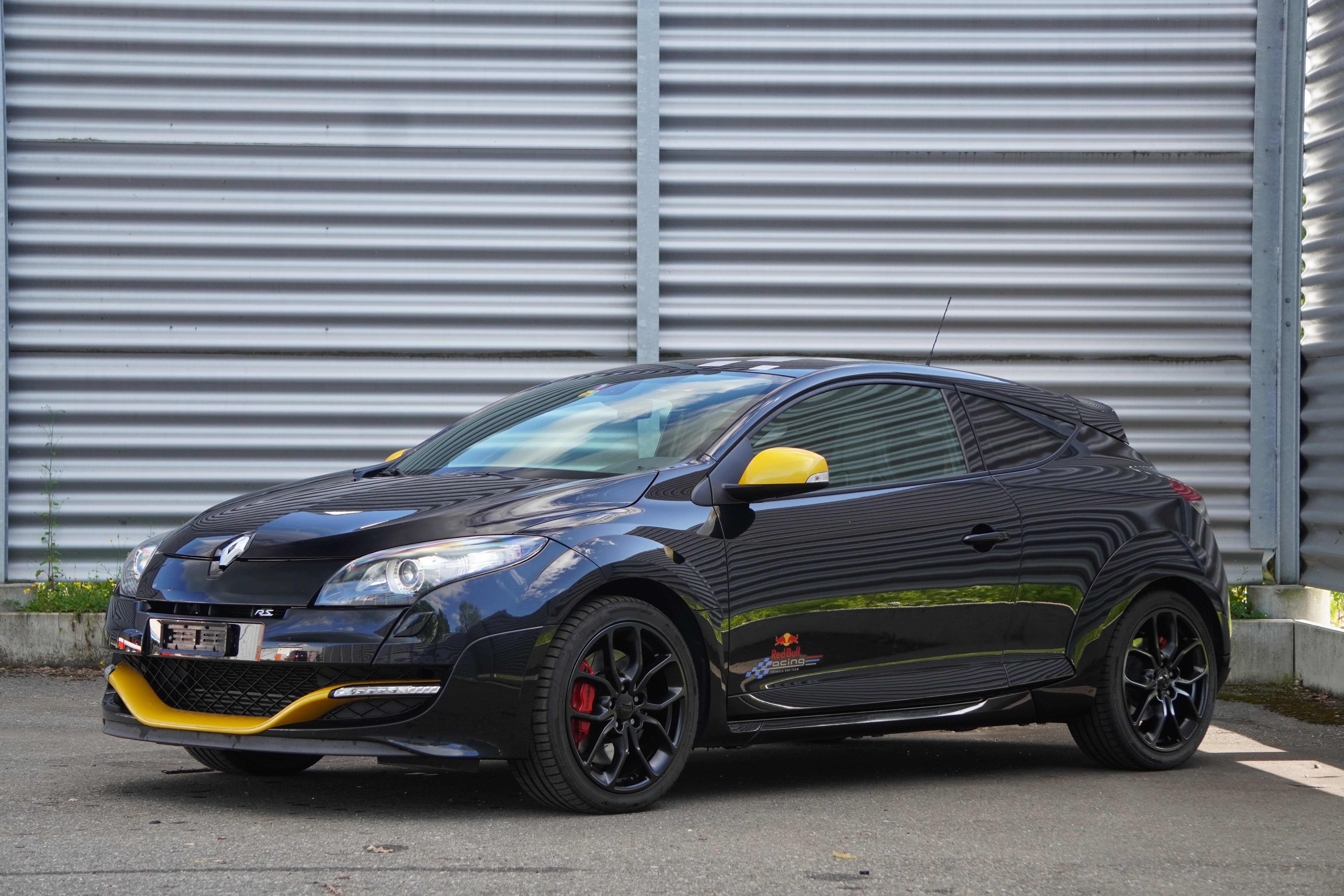 RENAULT Mégane Coupé 2.0 16V Turbo Red Bull Racing