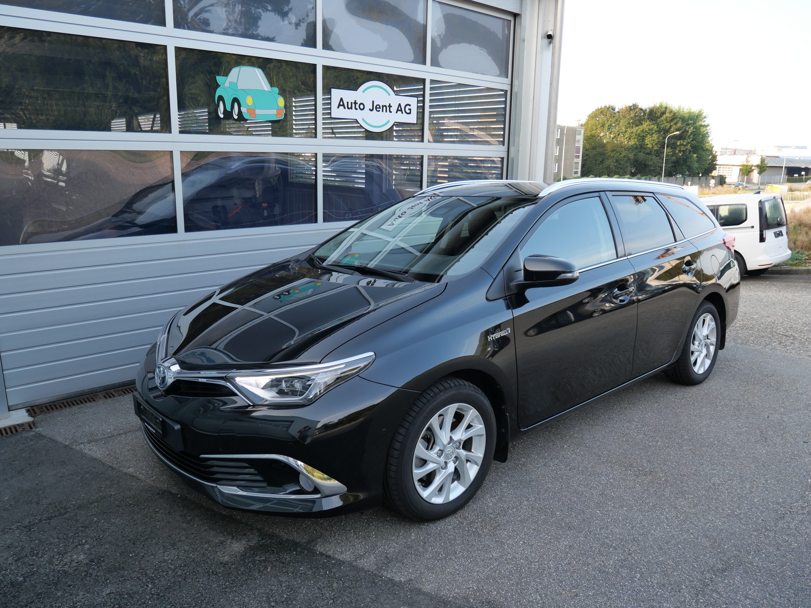 TOYOTA Auris Touring Sports 1.8 HSD Comfort e-CVT