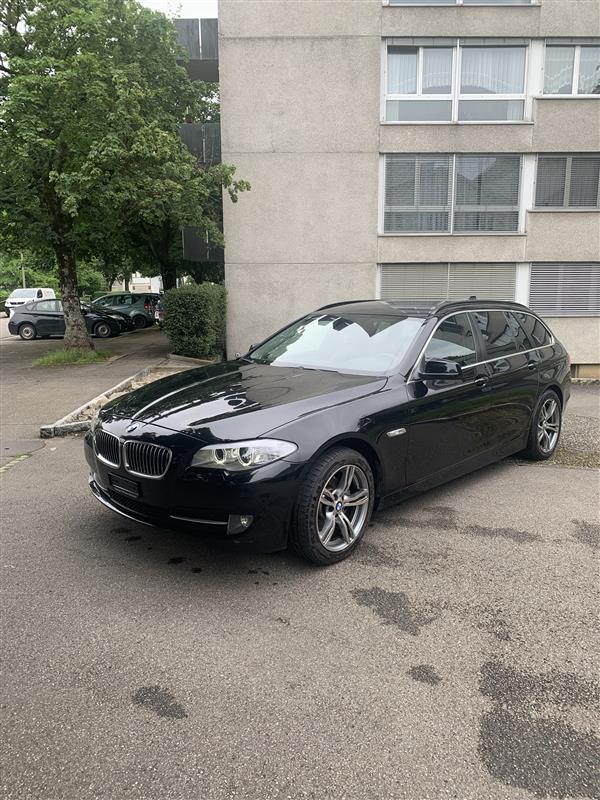 BMW 520d Touring Steptronic