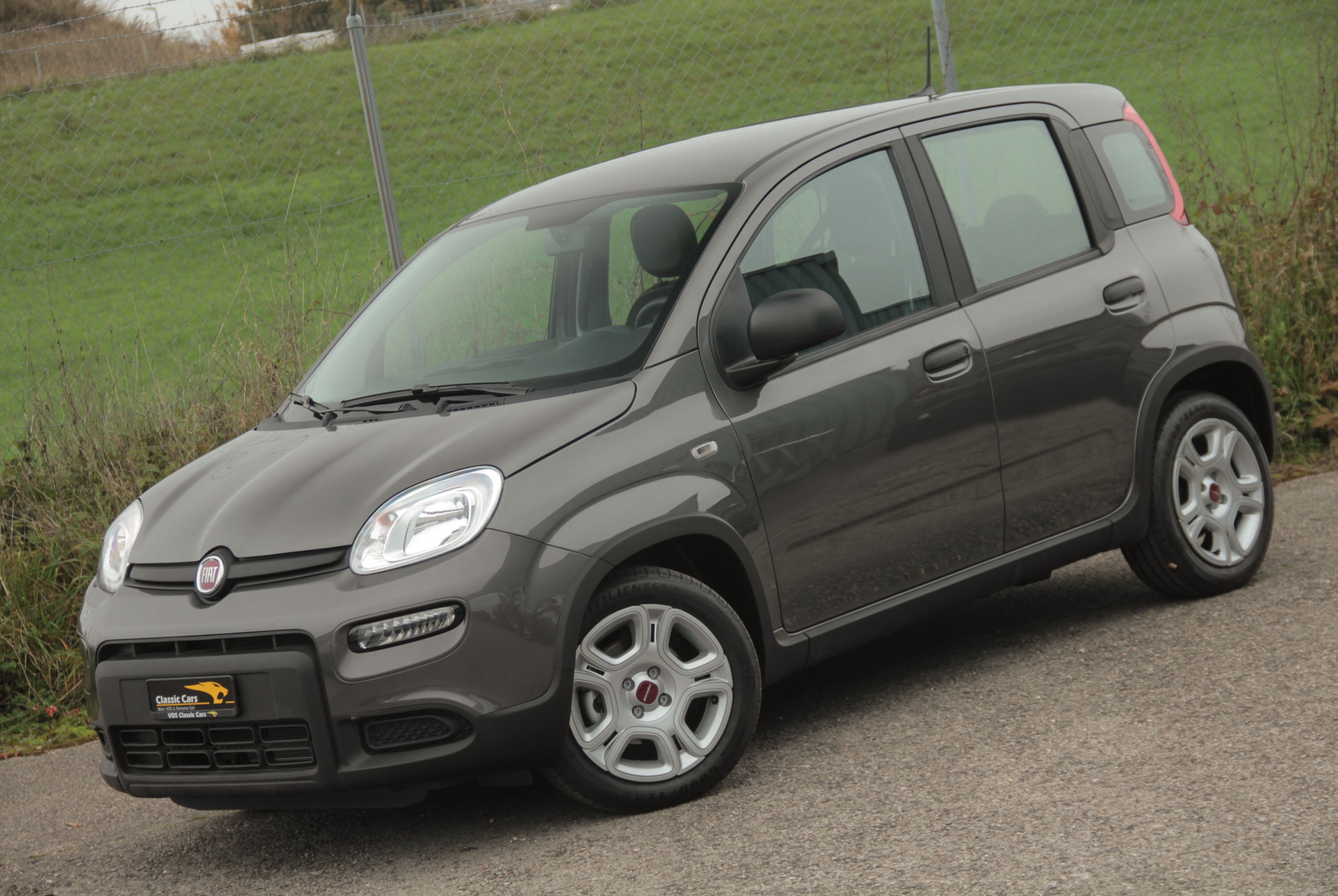 FIAT Panda 1.0 MHEV Cult + Pack Cult Plus / U-Connect Bluetooth DAB