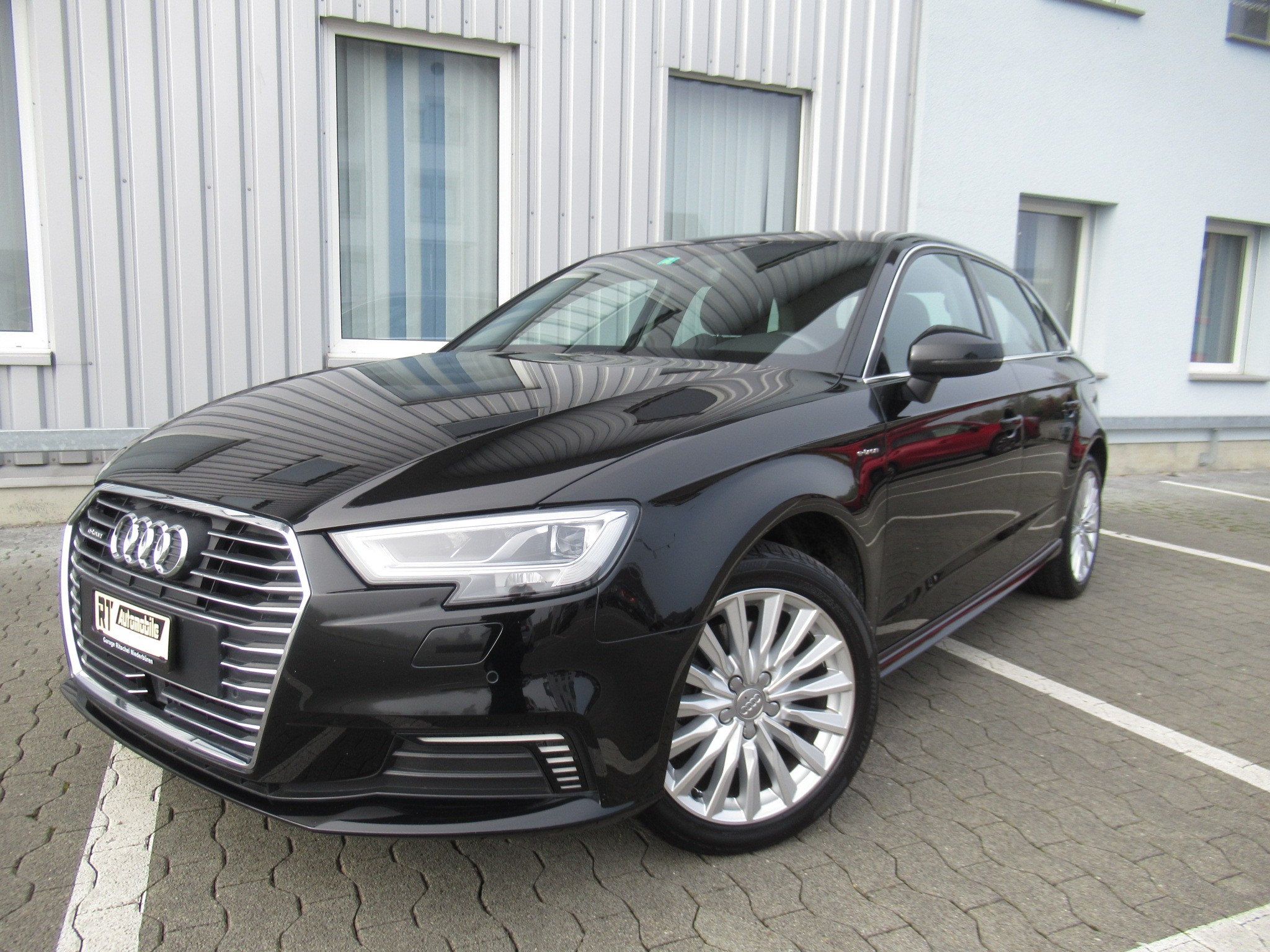 AUDI A3 Sportback 1.4 e-tron Sport