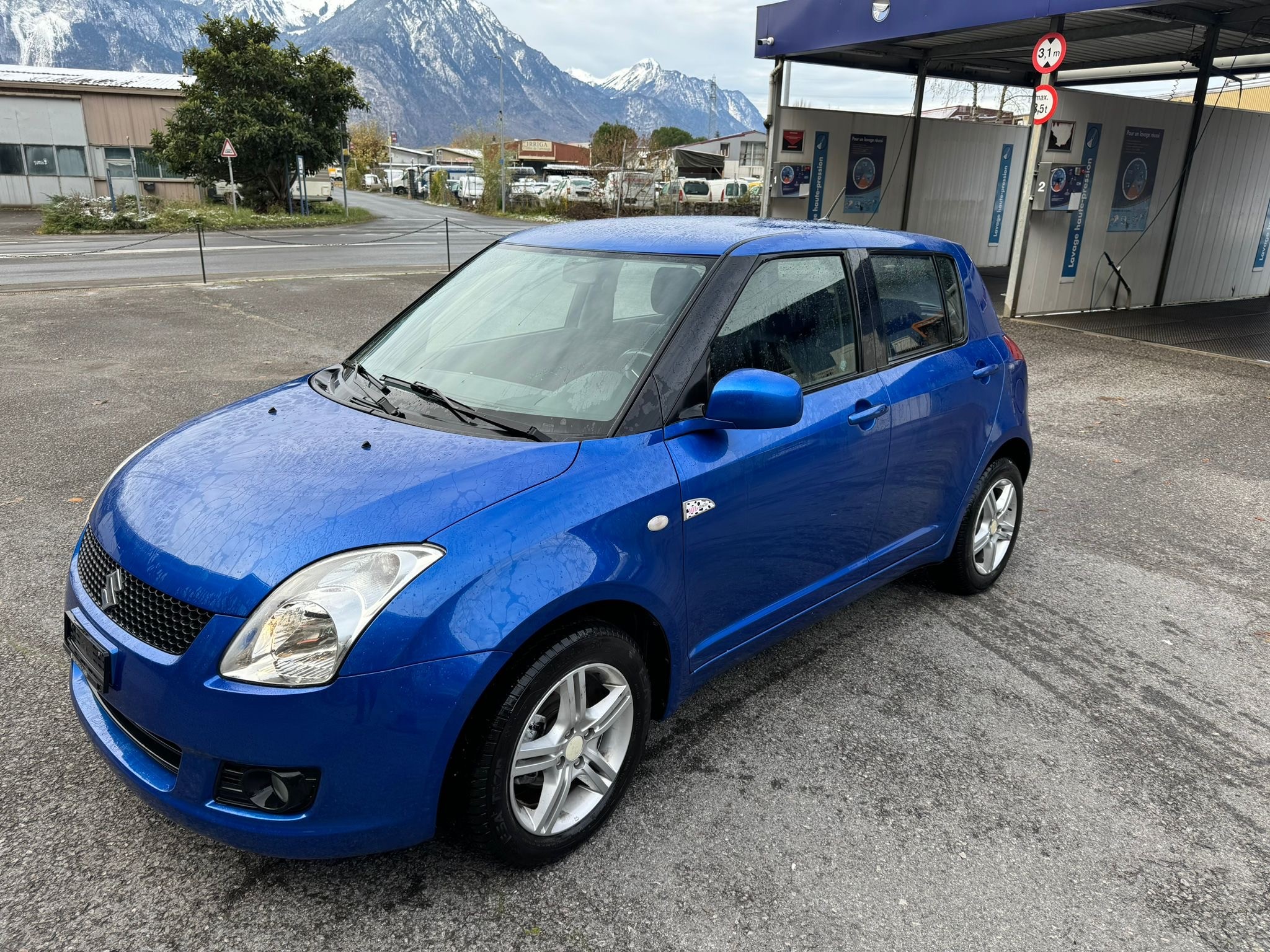 SUZUKI Swift 1.3i 16V GL 4x4