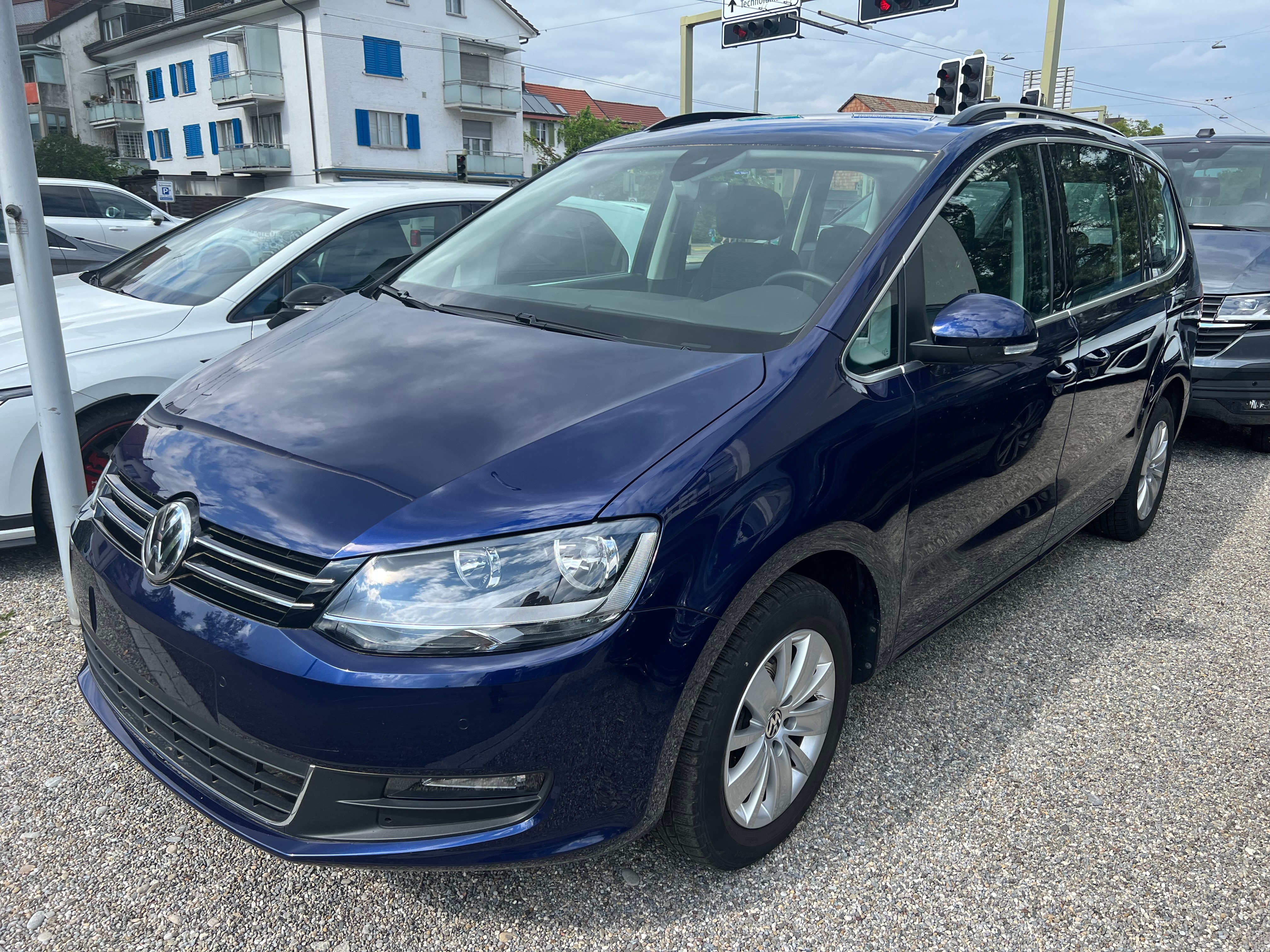 VW SHARAN 1.4 TSI BMT COMFORTLINE 6-GANG ***5 JAHRE VW WERKSRAGENTIE***