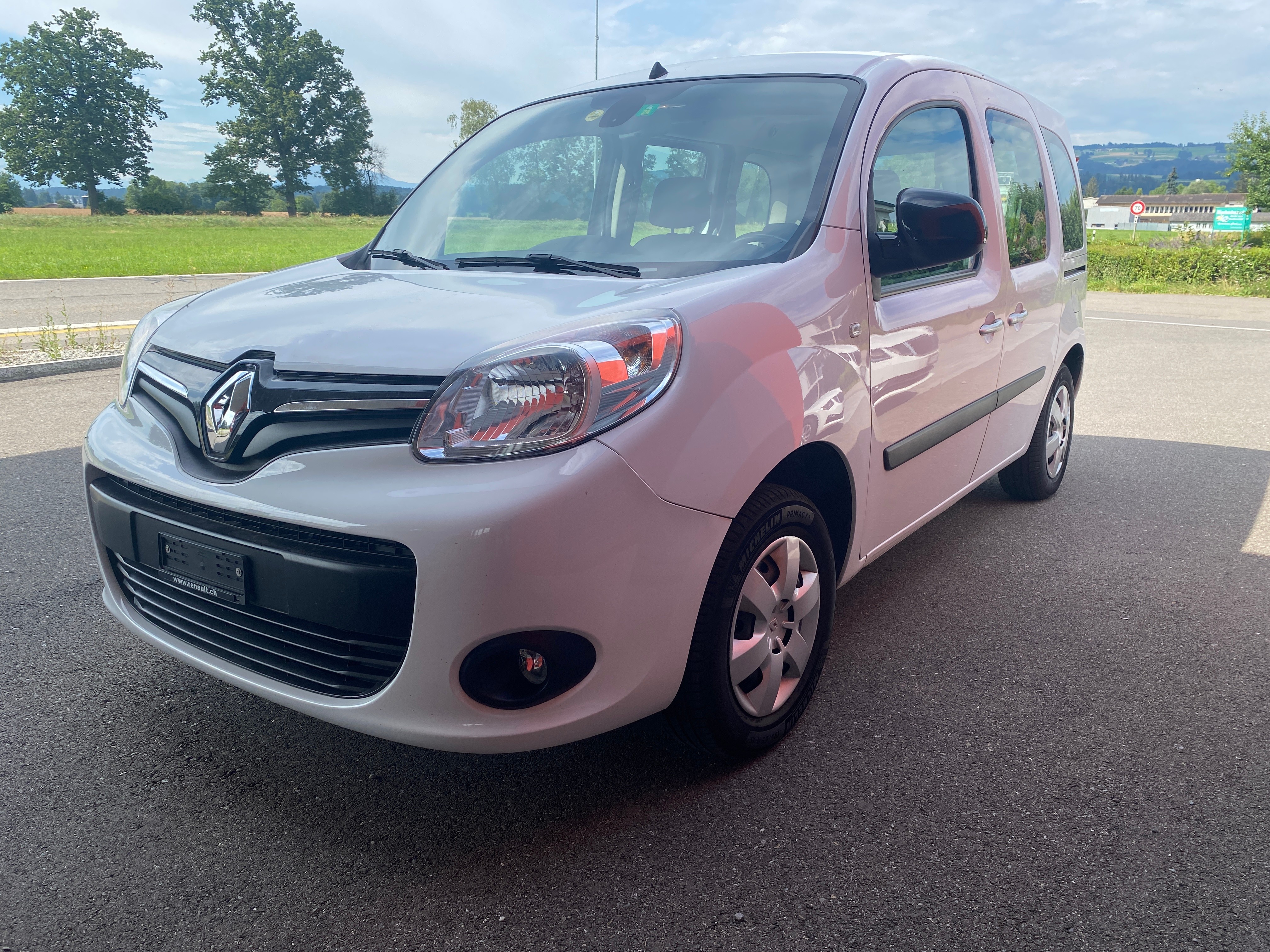 RENAULT Kangoo 1.5 dCi Zen+