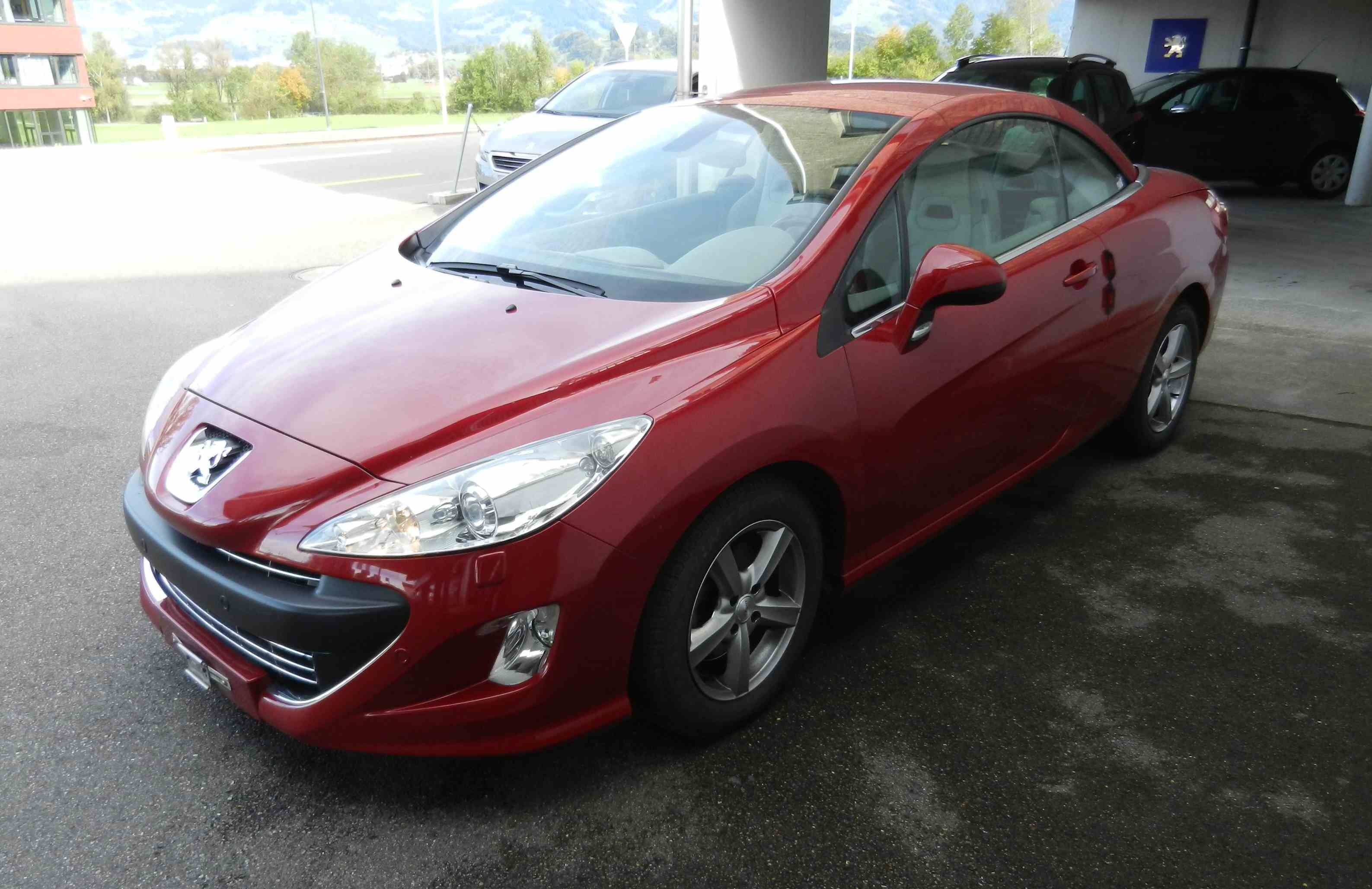 PEUGEOT 308 CC 1.6 16V Turbo Platinum Automatic