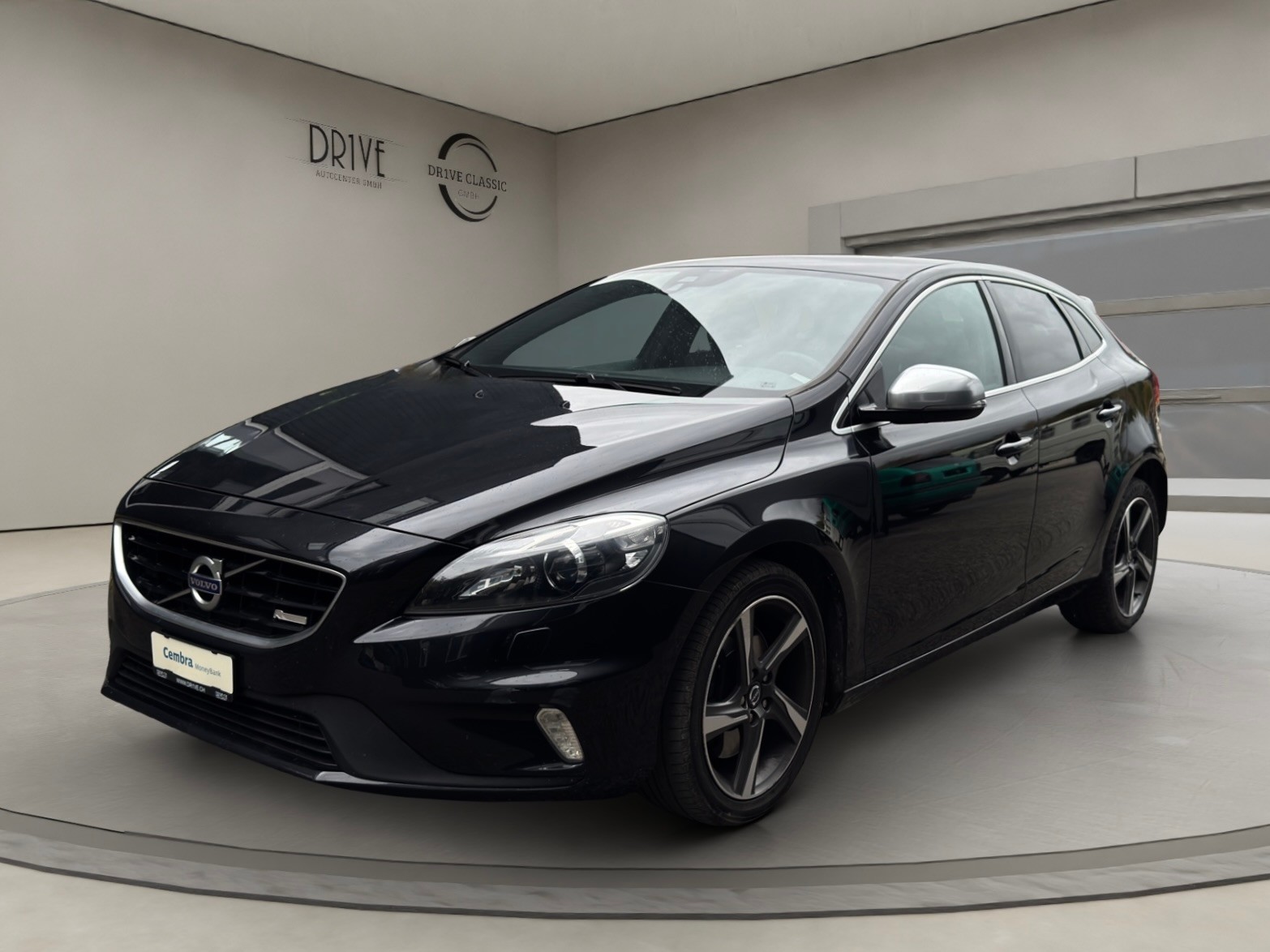 VOLVO V40 T5 Kinetic R-Design Geartronic