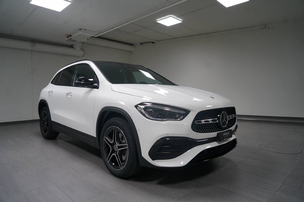 MERCEDES-BENZ GLA 250 e AMG Line