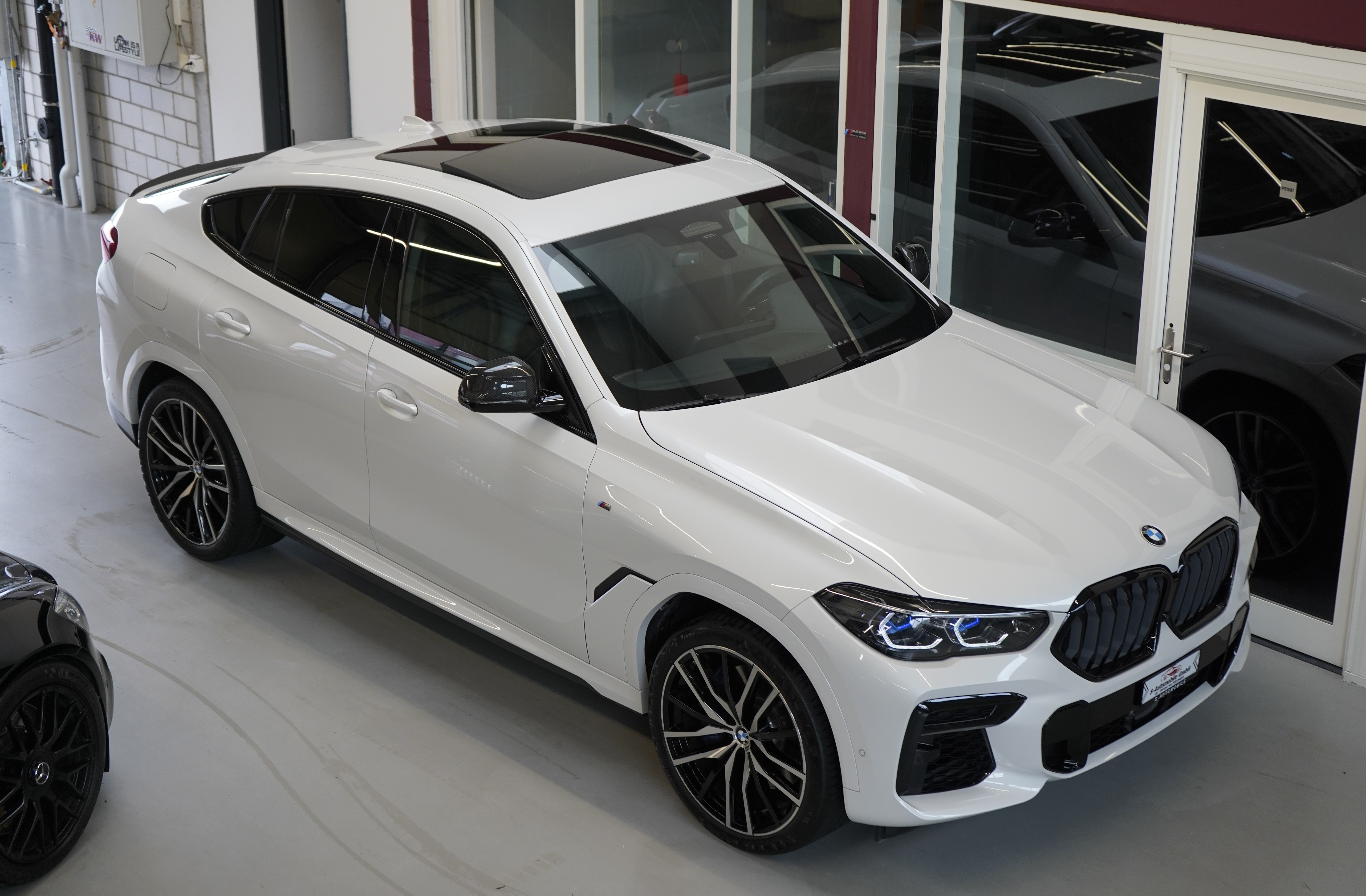 BMW X6 M50i Steptronic