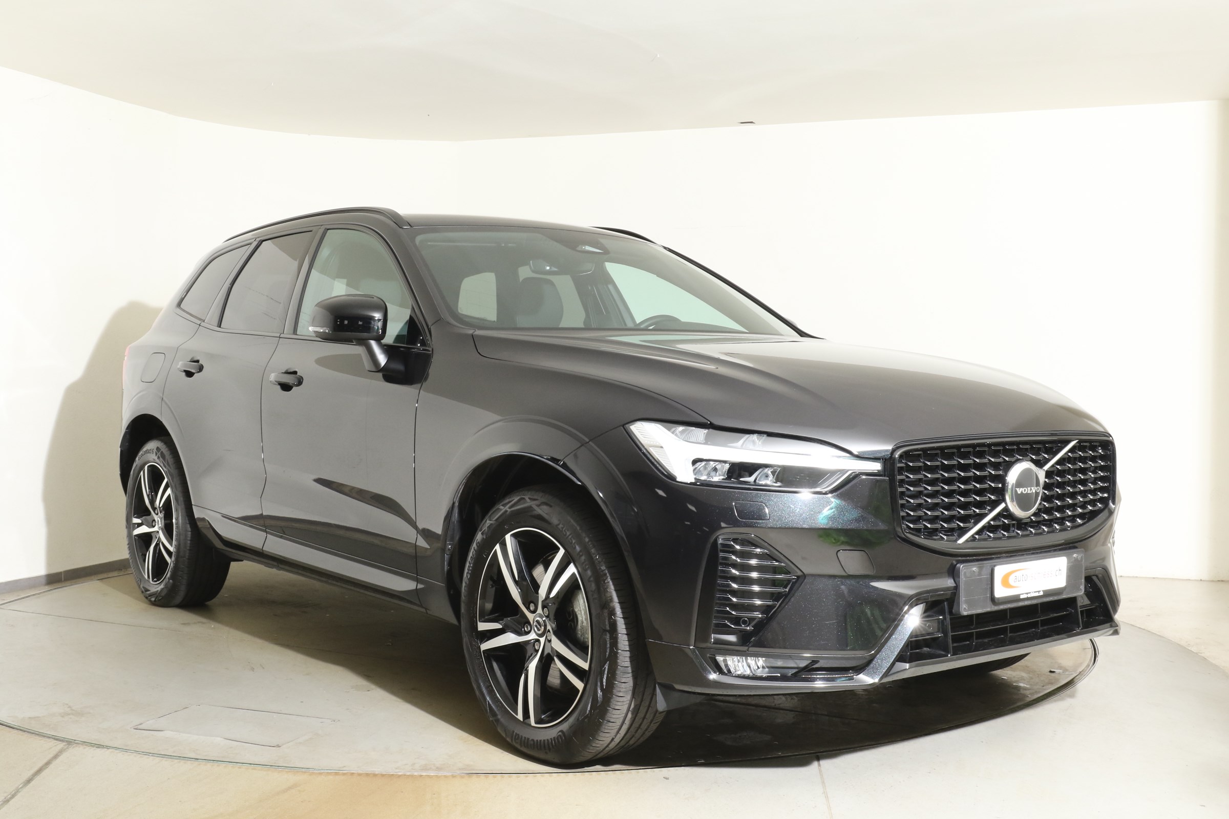 VOLVO XC60 B4 Diesel Mild Hybrid AWD R-Design Geartronic