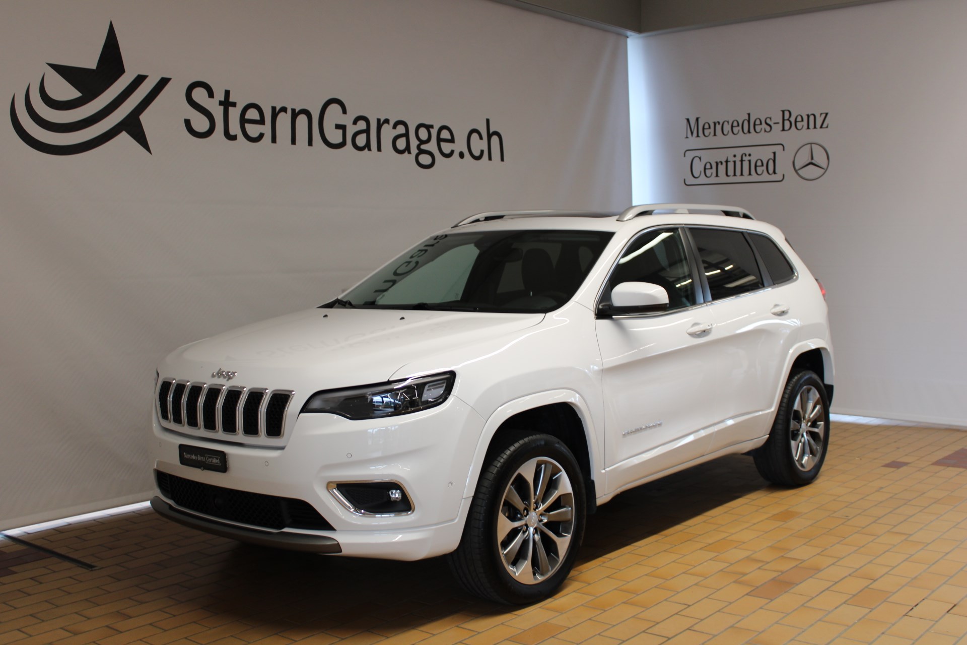 JEEP Cherokee 2.0 T Overland AWD