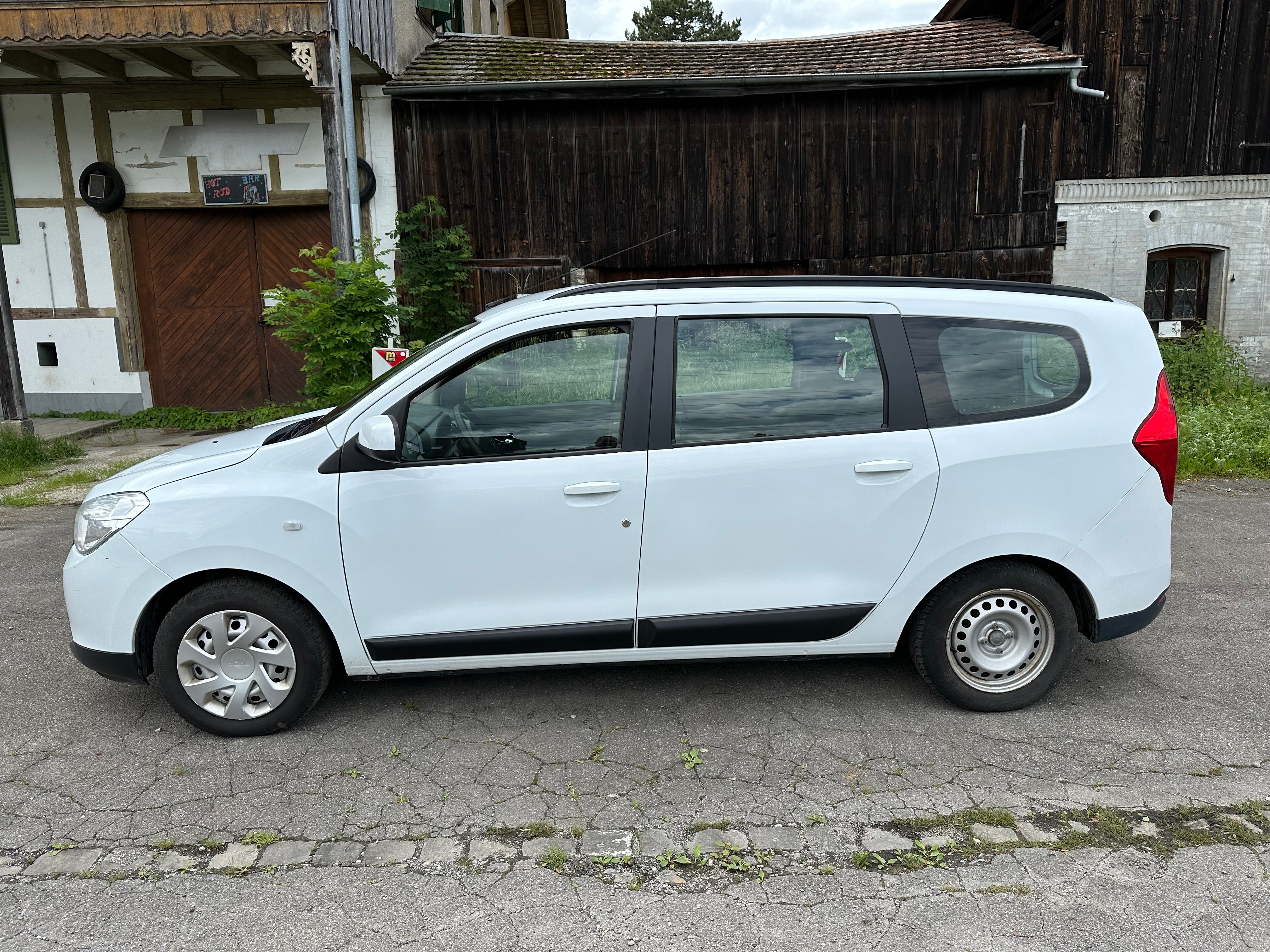 DACIA Lodgy 1.2 Turbo Lauréate 5PL