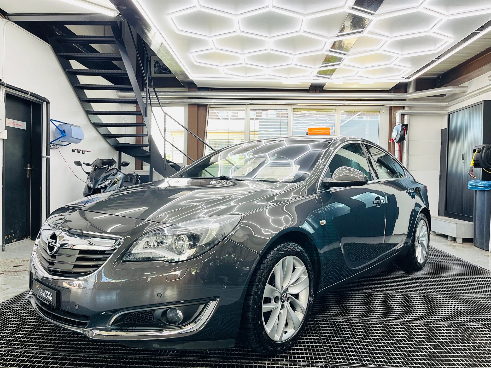 OPEL Insignia 2.0 Turbo Cosmo 4WD Automatic