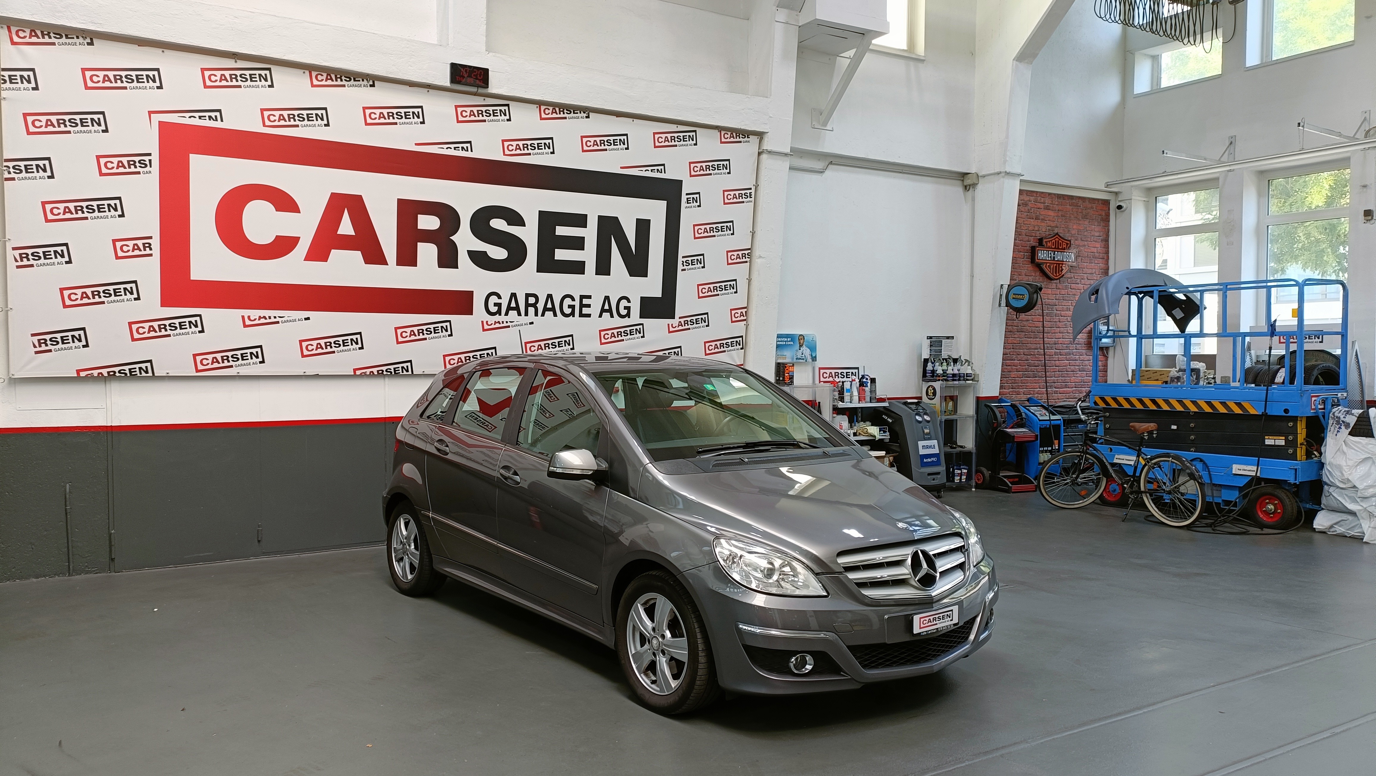 MERCEDES-BENZ B 200 Autotronic