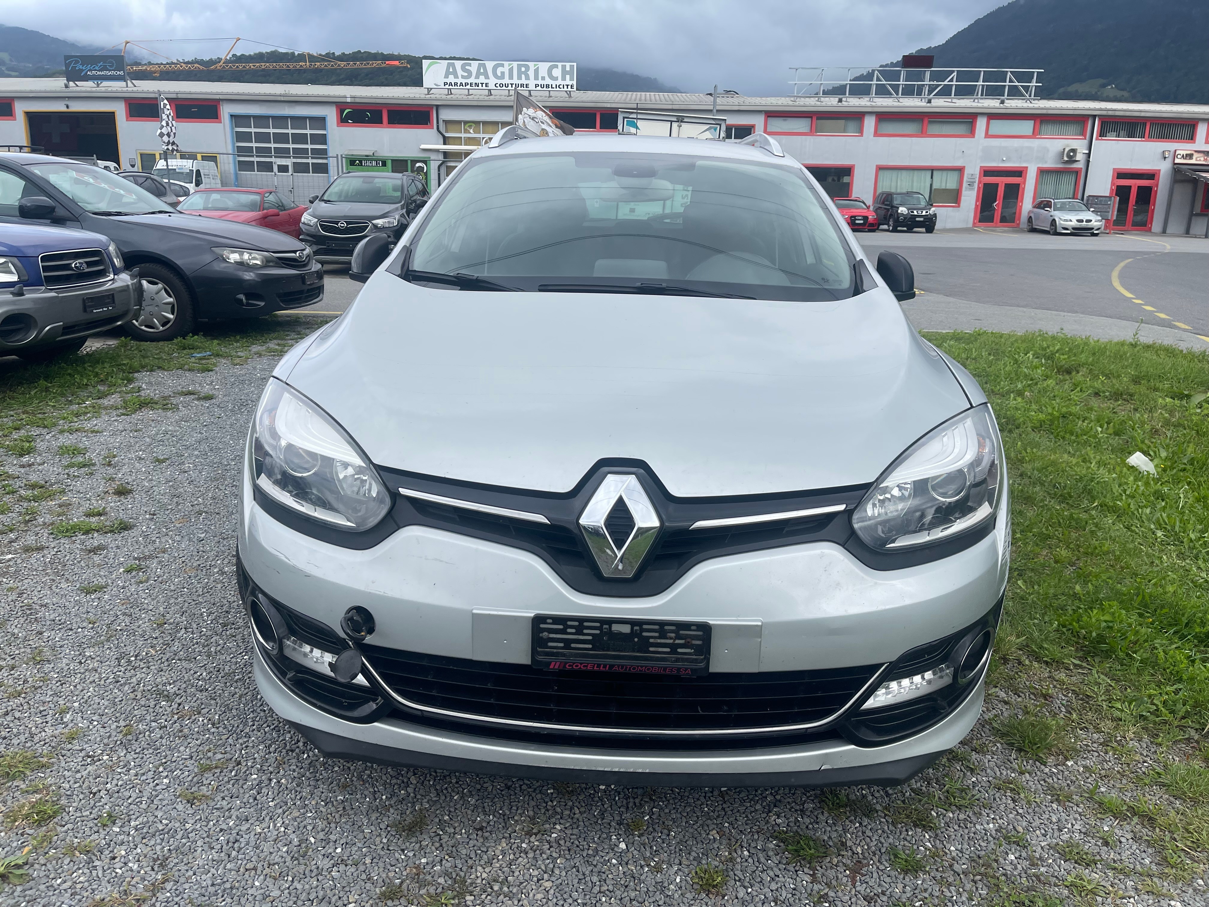 RENAULT Mégane Grandtour 1.2 16V Turbo Swiss Edition EDC