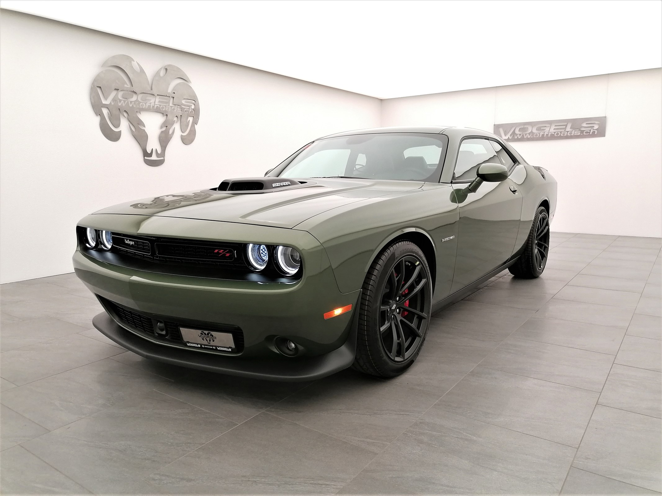 DODGE Challenger 5.7 R/T Shaker