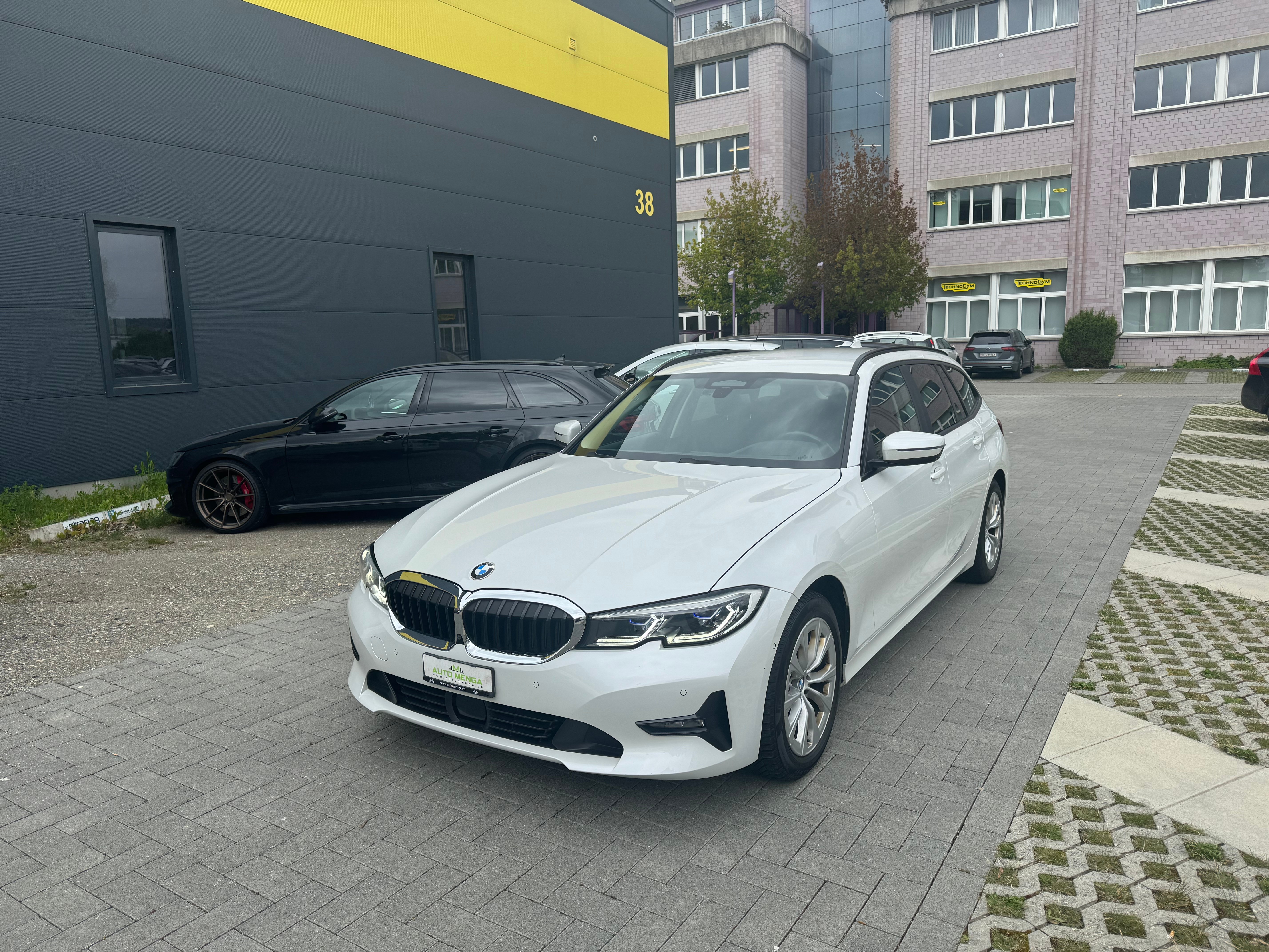 BMW 320d xDrive Touring Steptronic