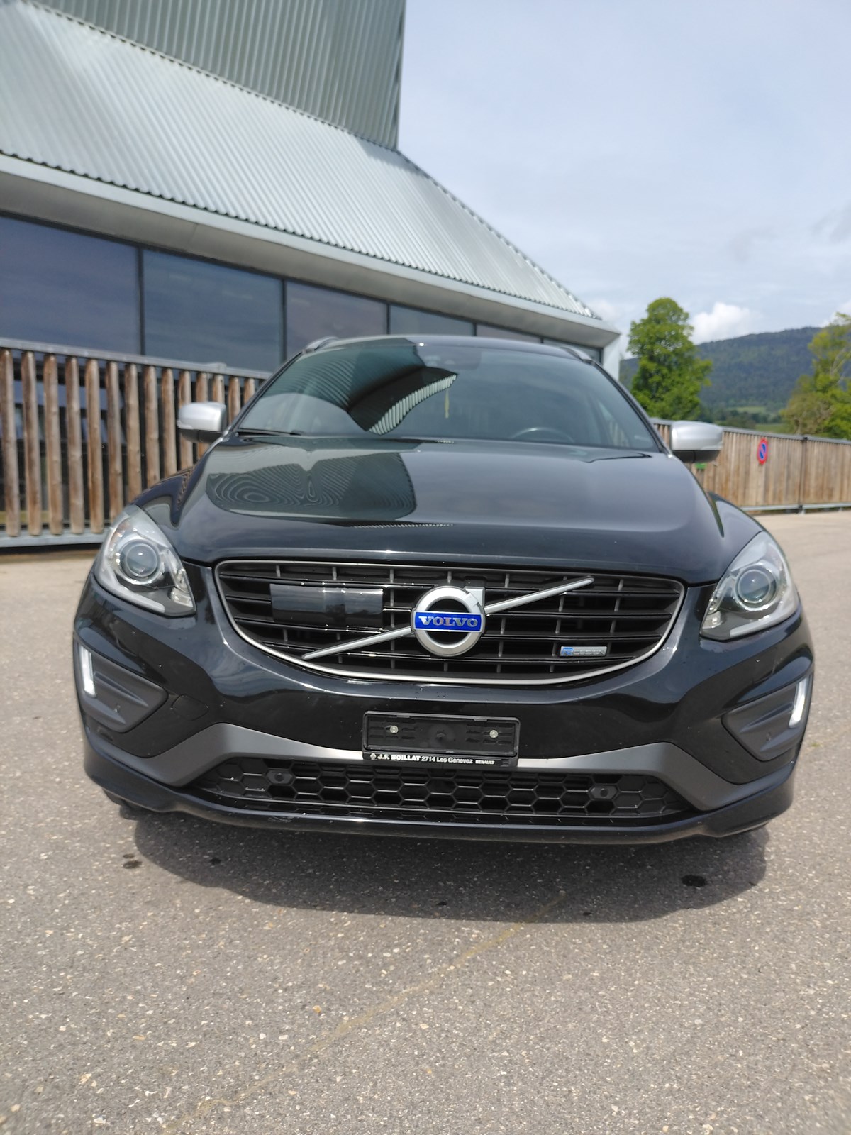 VOLVO XC60 D5 AWD Summum R-Design Geartronic