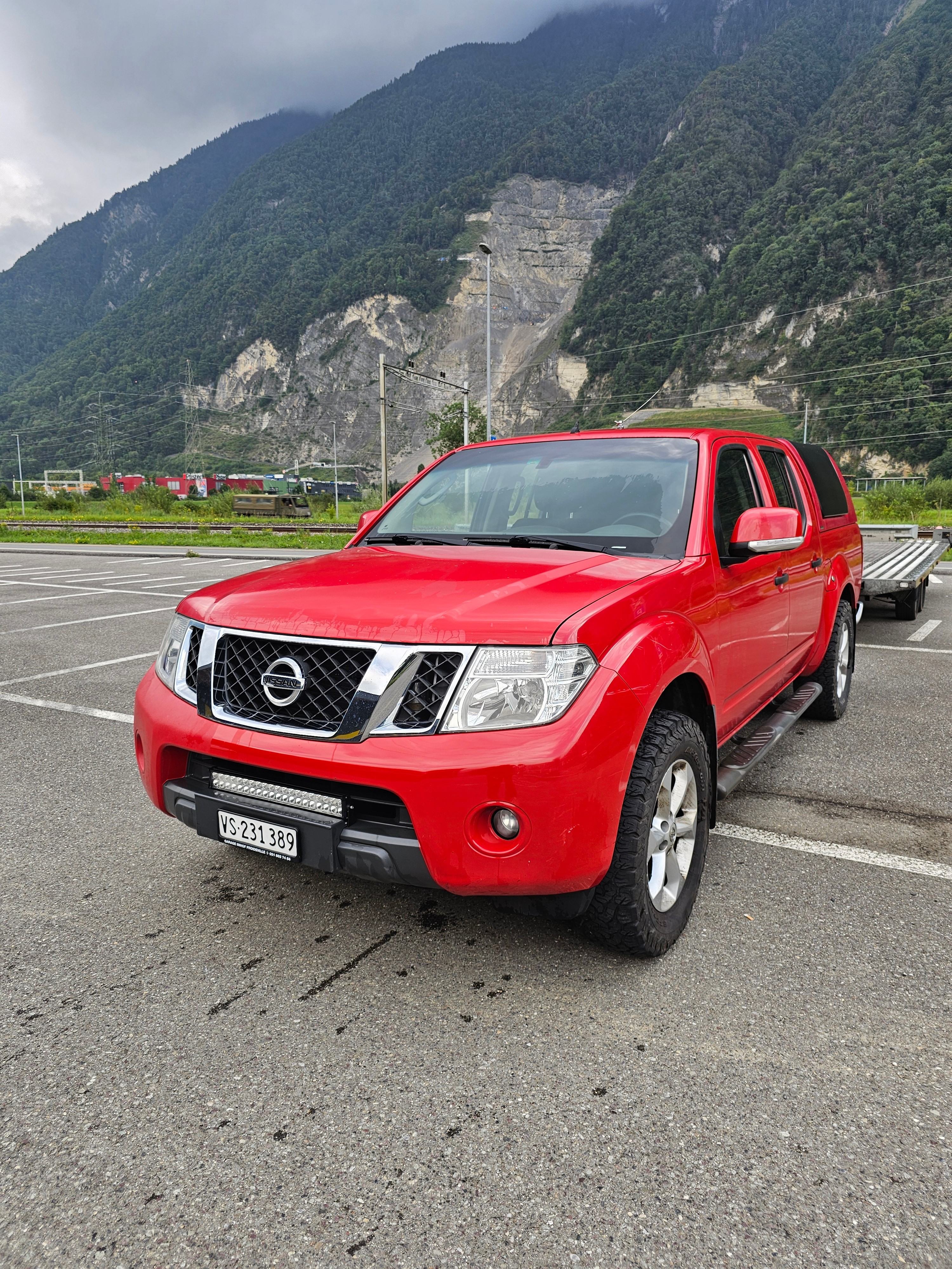 NISSAN Navara Double Cab SE 2.5 dCi 4WD Automat