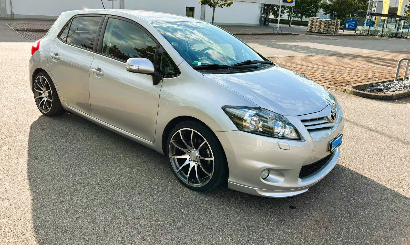 TOYOTA AURIS 1.8 Kompressor