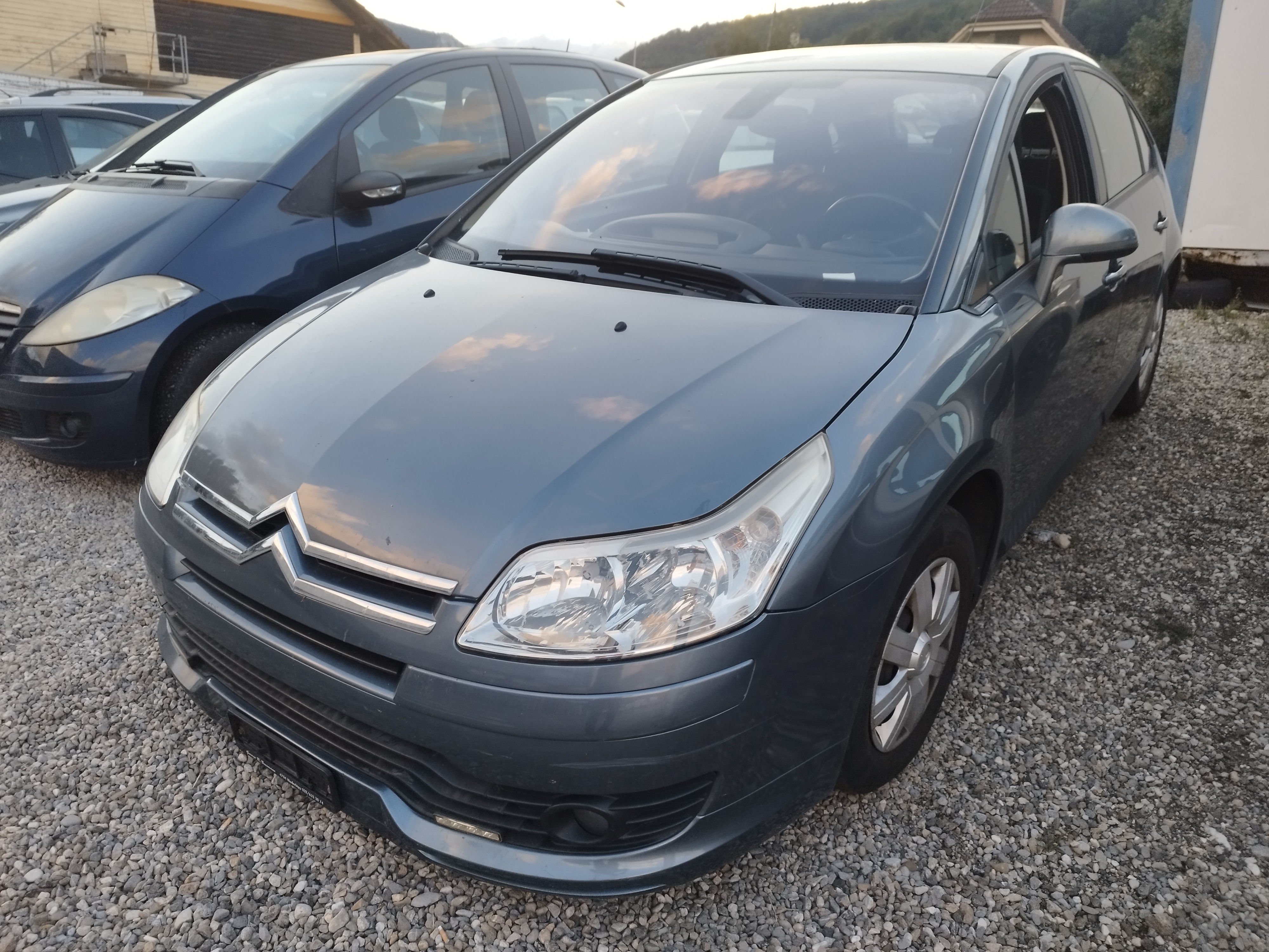 CITROEN C4 Berline 1.6i 16V SX