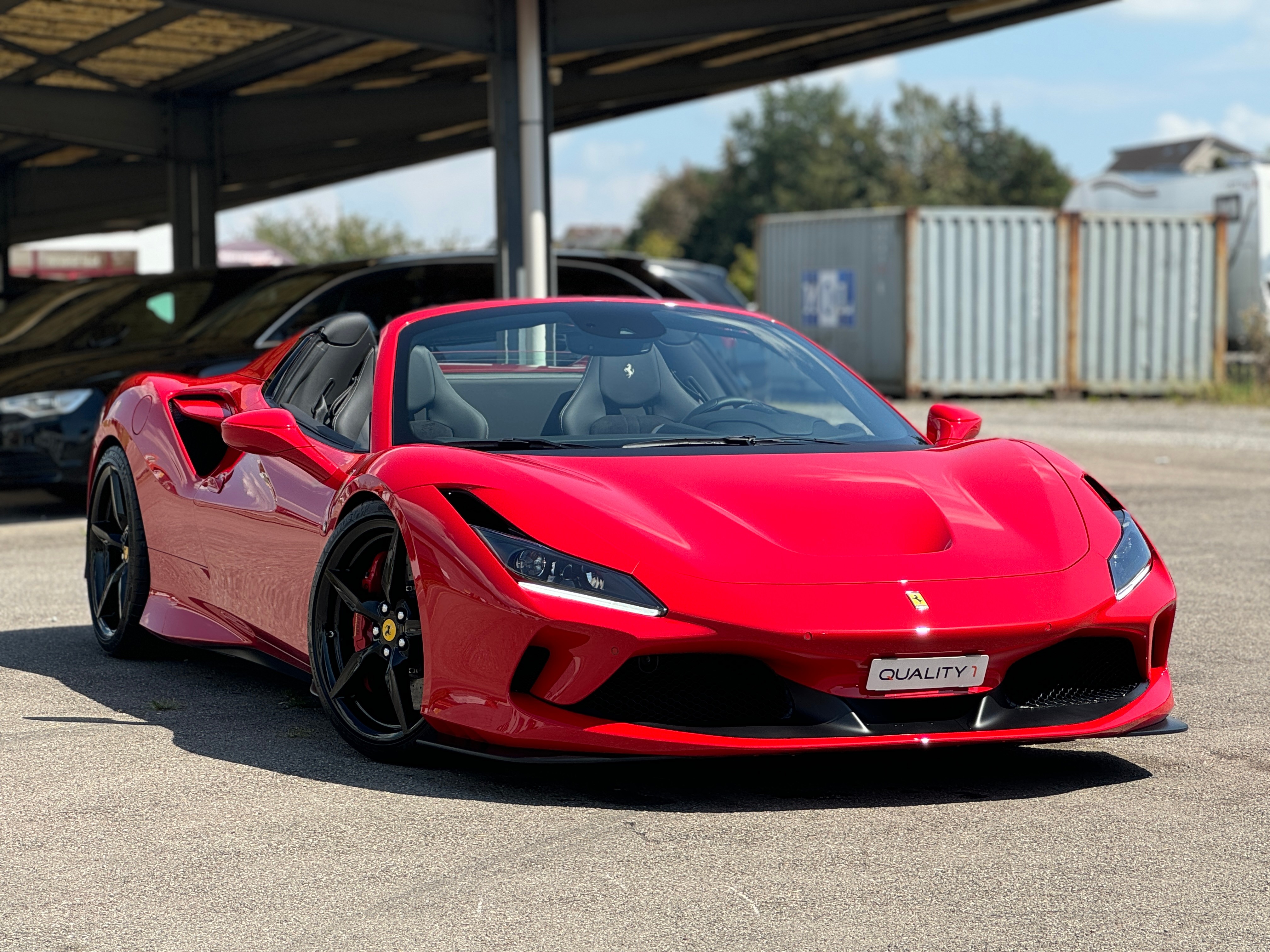 FERRARI F8 Spider