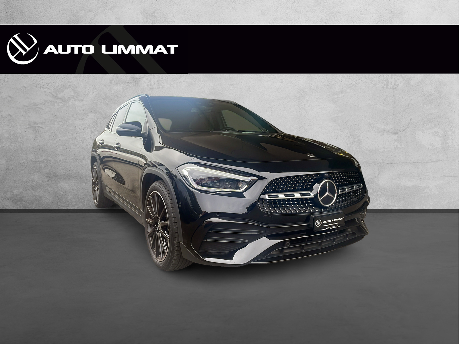 MERCEDES-BENZ GLA 250 4Matic AMG Line 8G-DCT