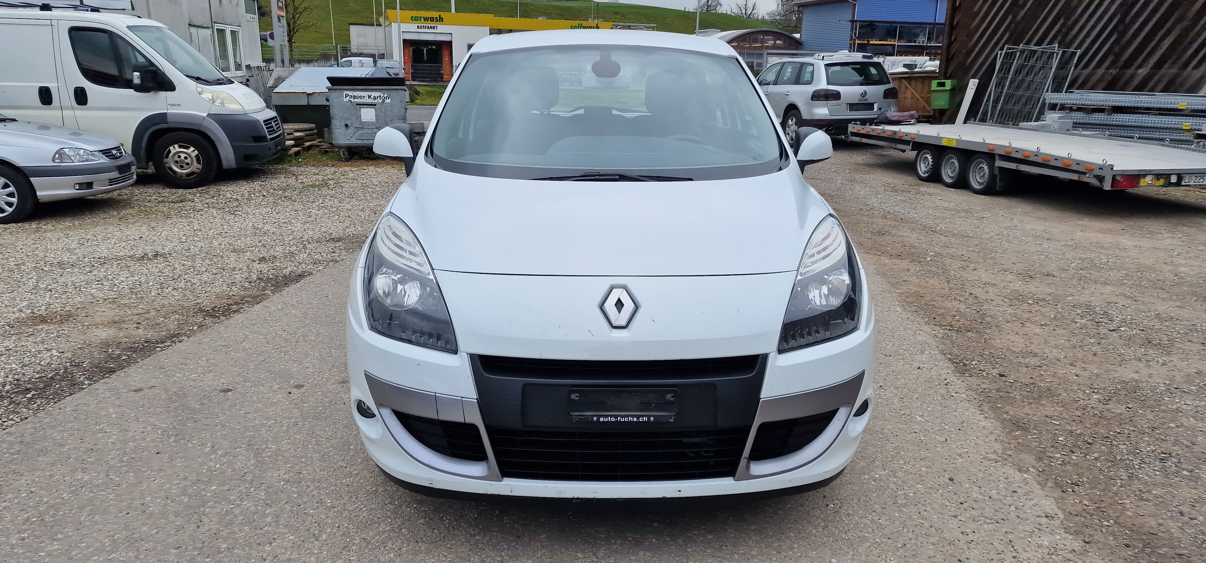 RENAULT Scénic 2.0 16V Dynamique X-Tronic CVT