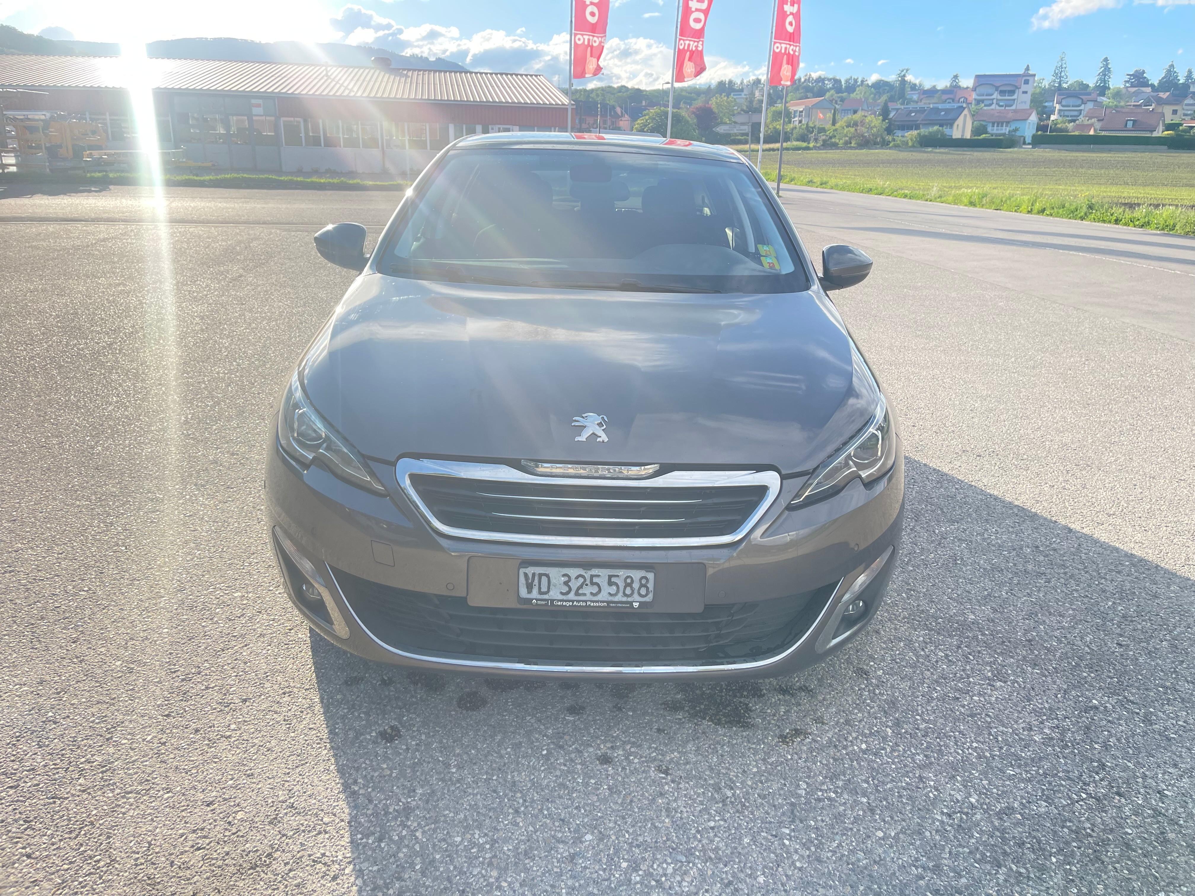 PEUGEOT 308 1.2 THP Style Automatic