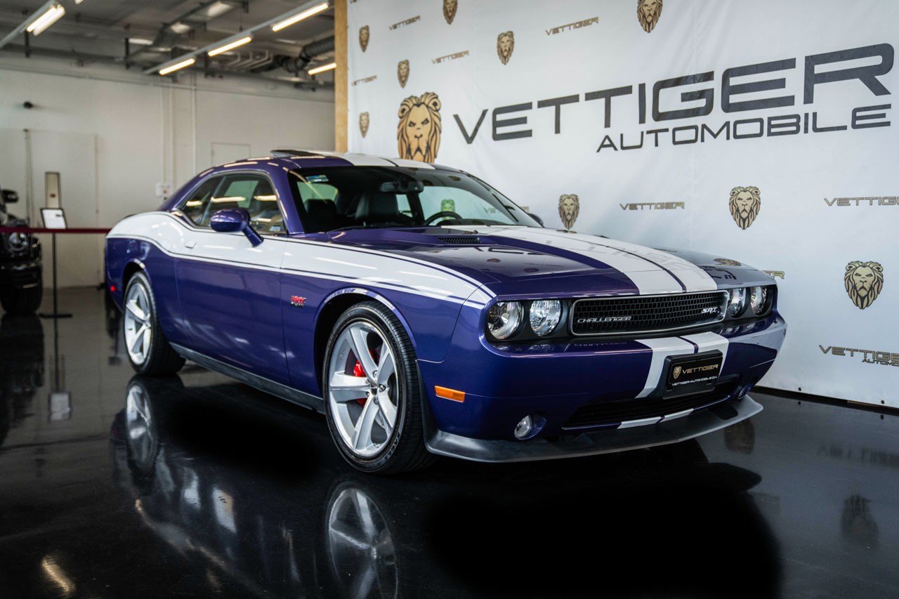 DODGE Challenger SRT 8 6.4L 392 HEMI