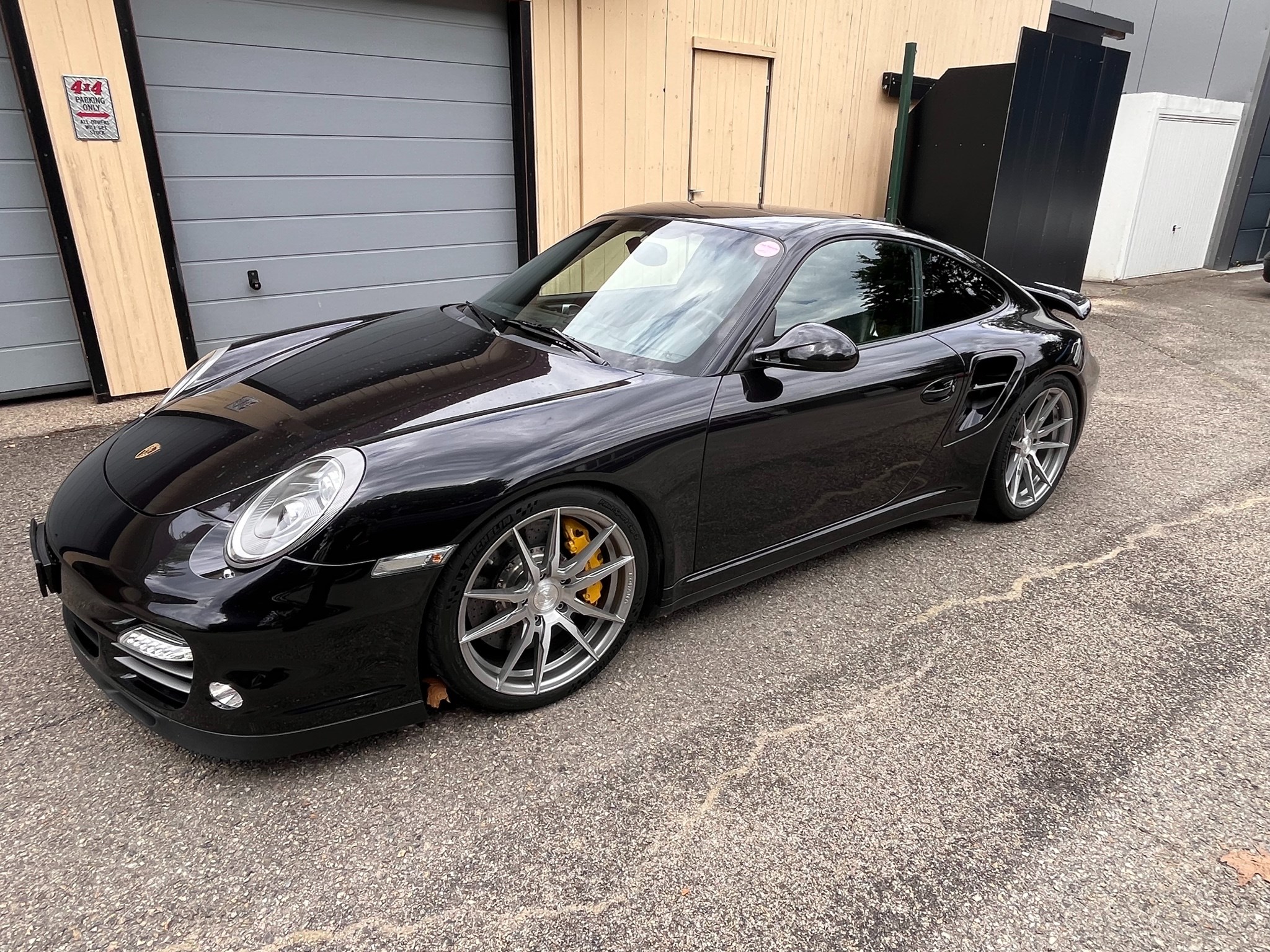 PORSCHE 911 Turbo S PDK