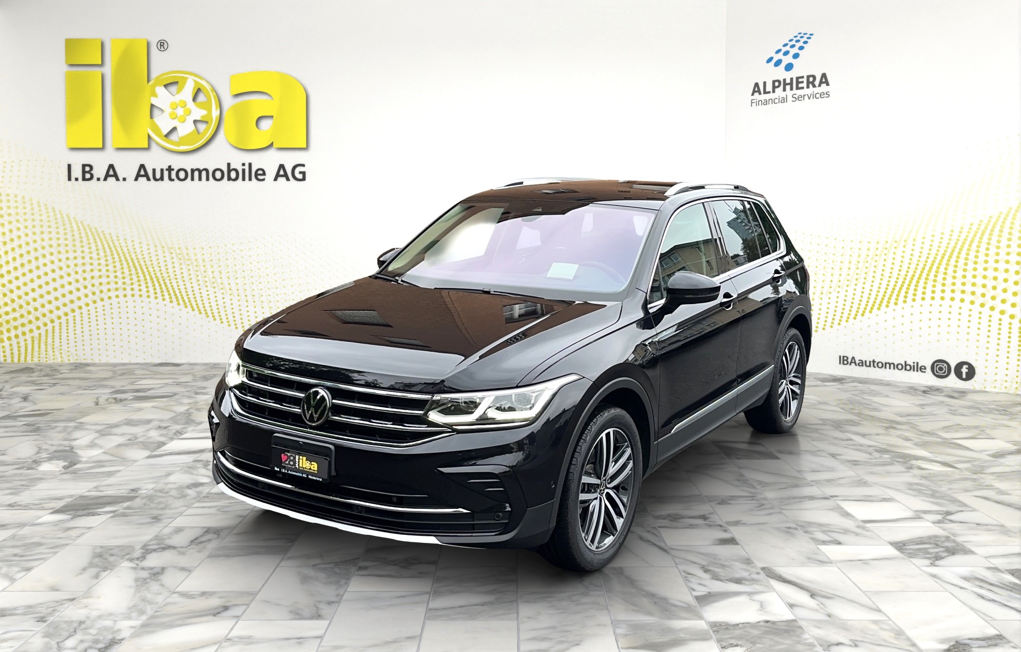 VW Tiguan 2.0TDI Elegance 4M 4x4 (CH) Leder / AHK / Head-Up