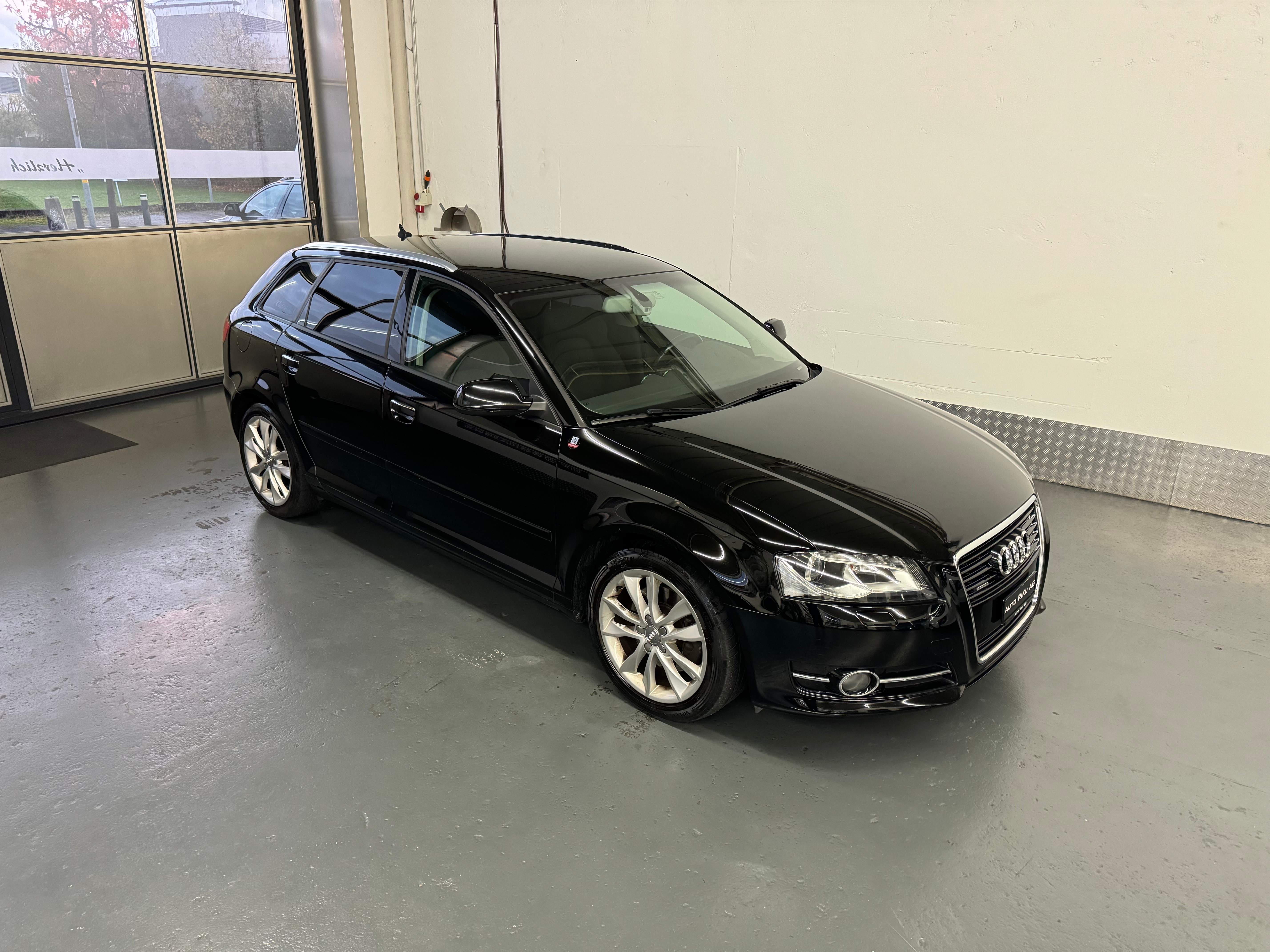 AUDI A3 Sportback 1.8 TFSI Attraction quattro