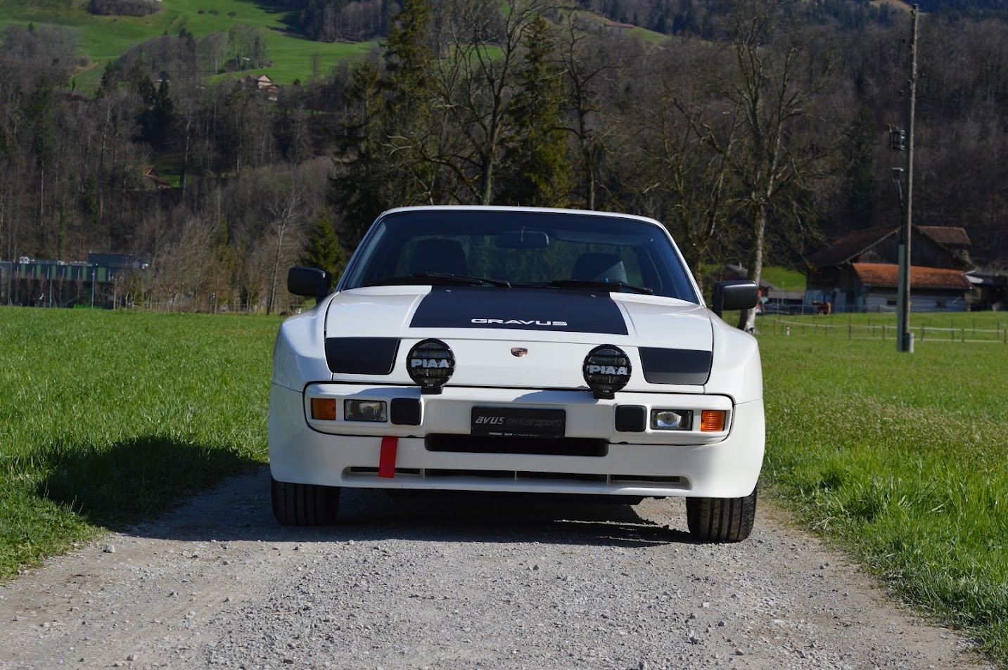 PORSCHE 944 Gravus