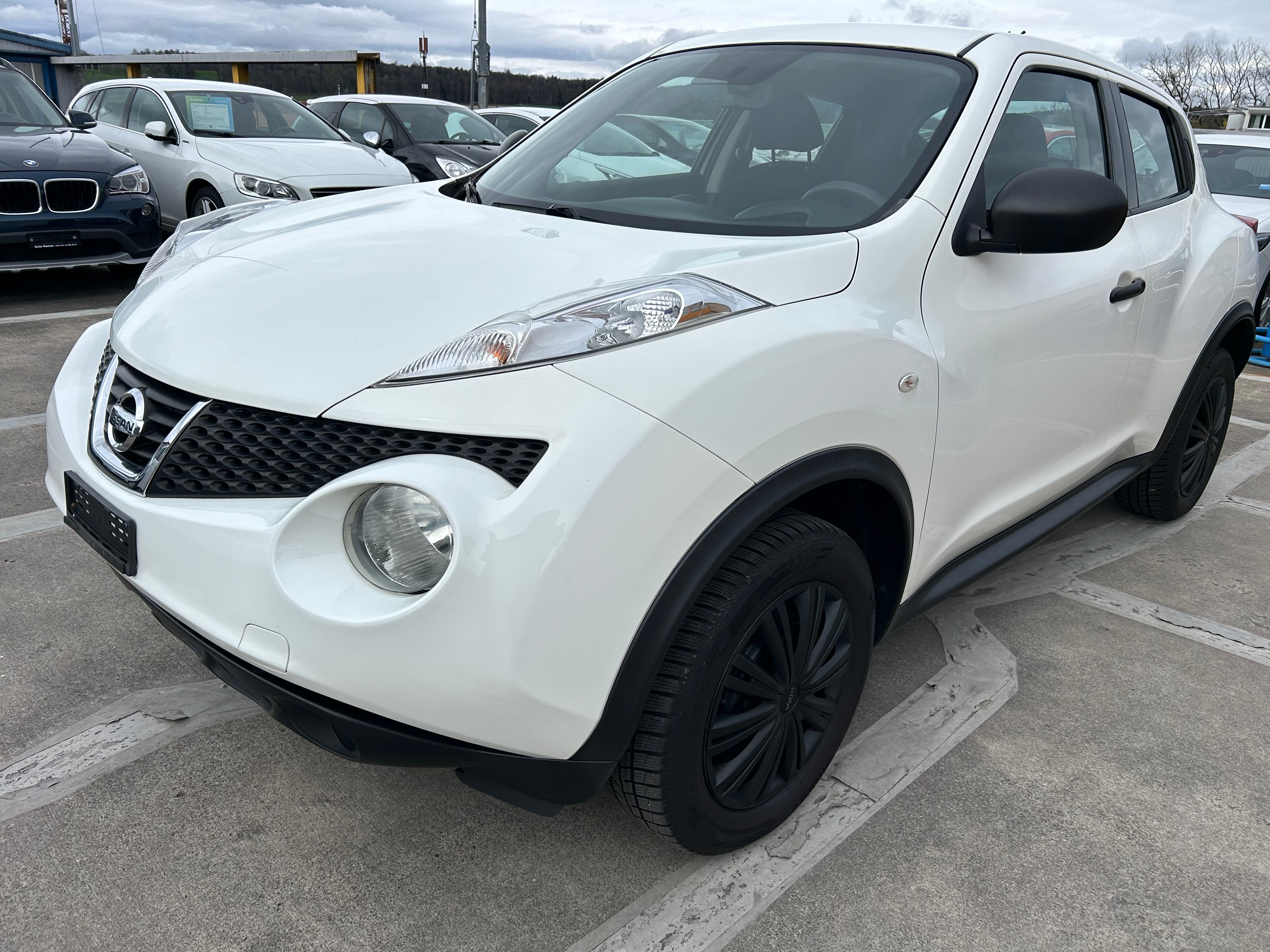 NISSAN Juke 1.6 Shiro