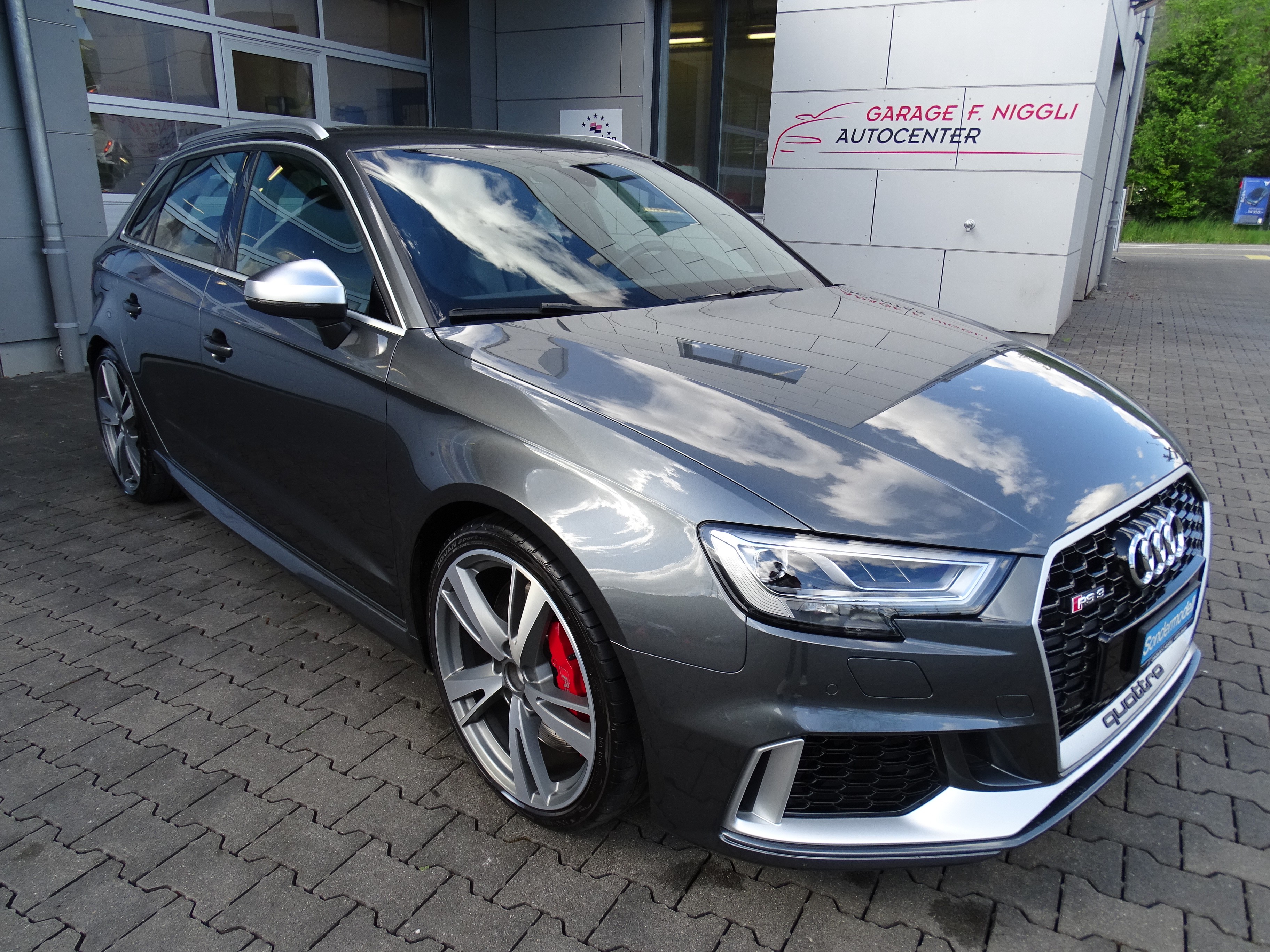 AUDI RS3 Sportback 2.5 TSI quattro