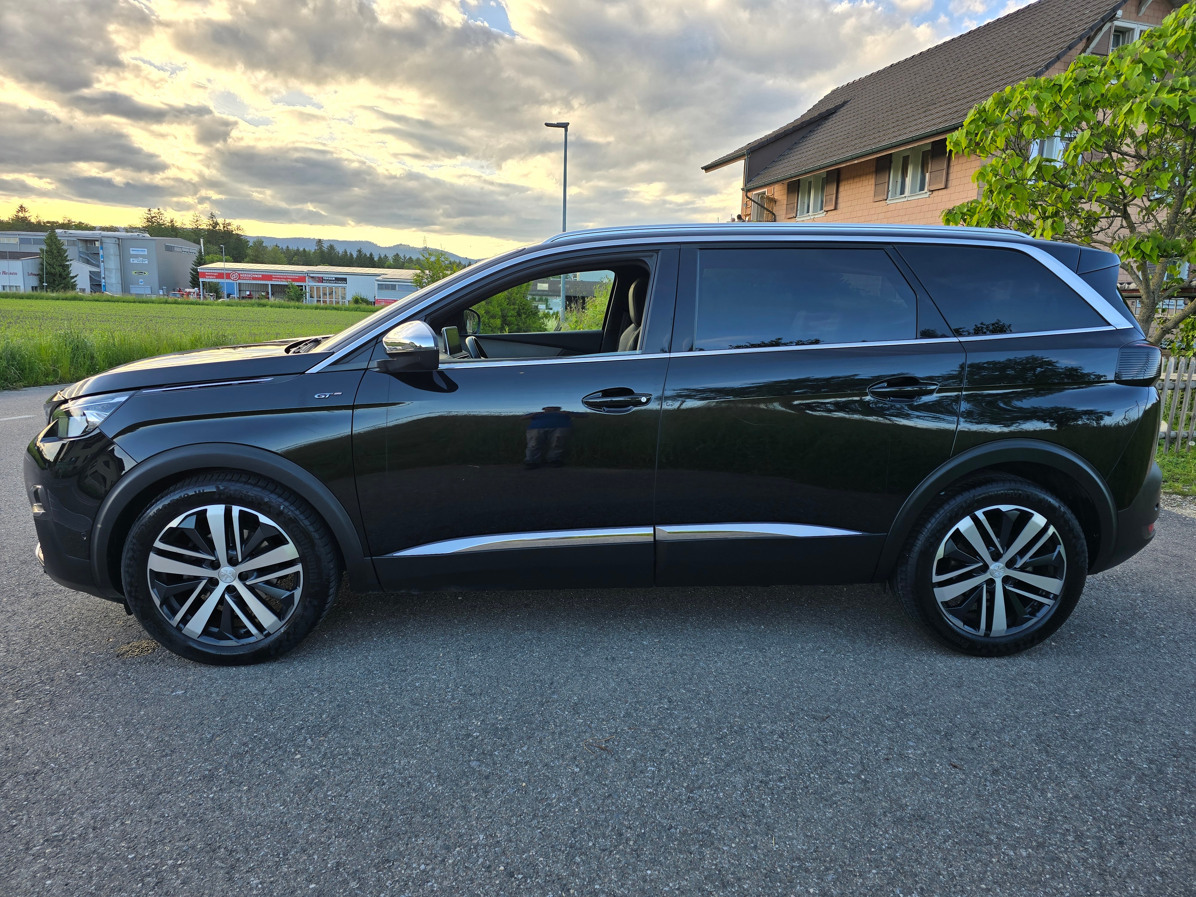 PEUGEOT 5008 2.0 BlueHDi GT EAT