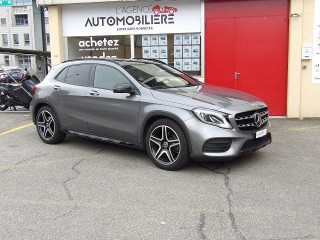 MERCEDES-BENZ GLA 250 AMG Line 4Matic 7G-DCT