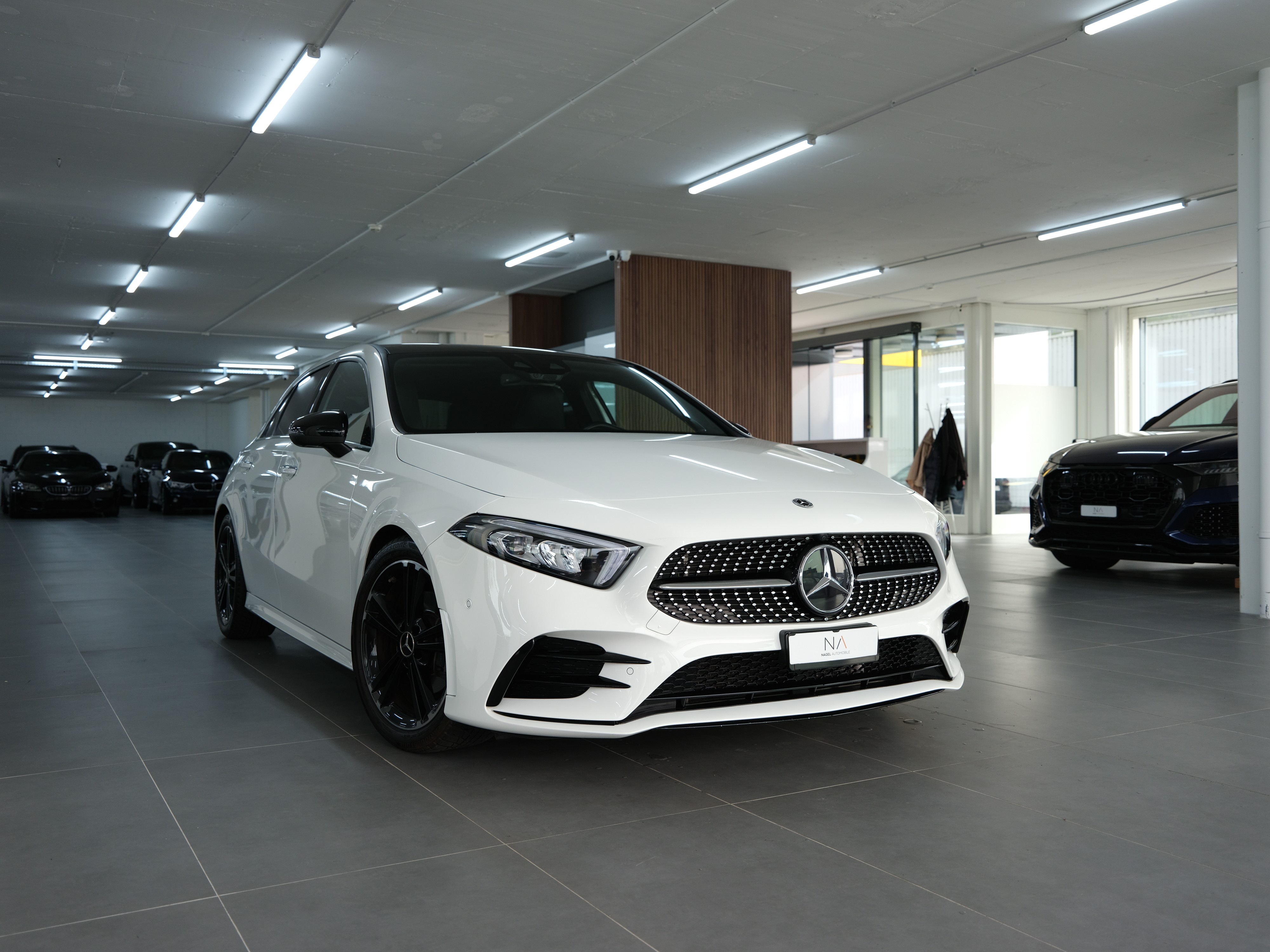 MERCEDES-BENZ A 200 AMG Line 7G-DCT