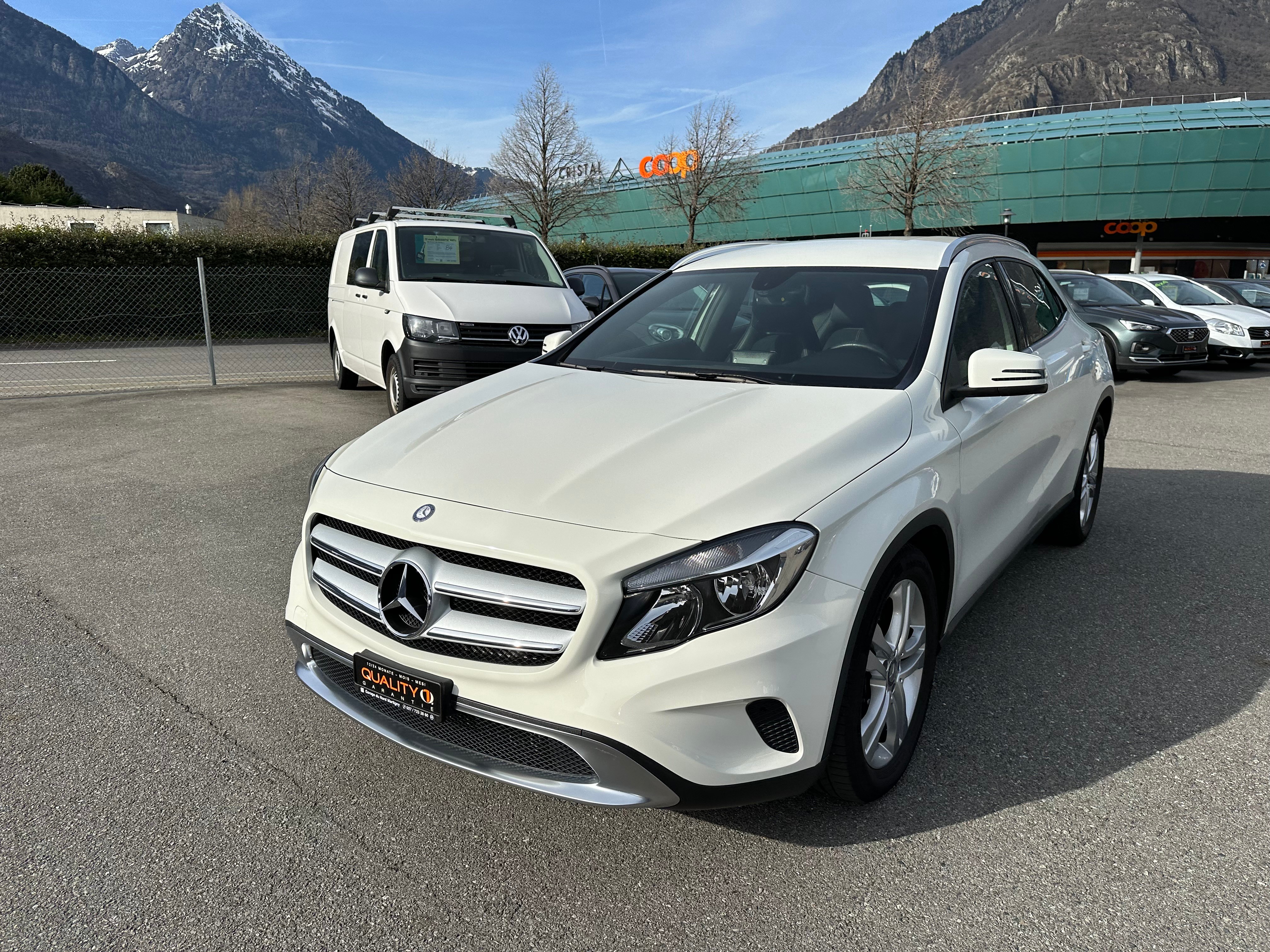 MERCEDES-BENZ GLA 250 Urban 4Matic 7G-DCT