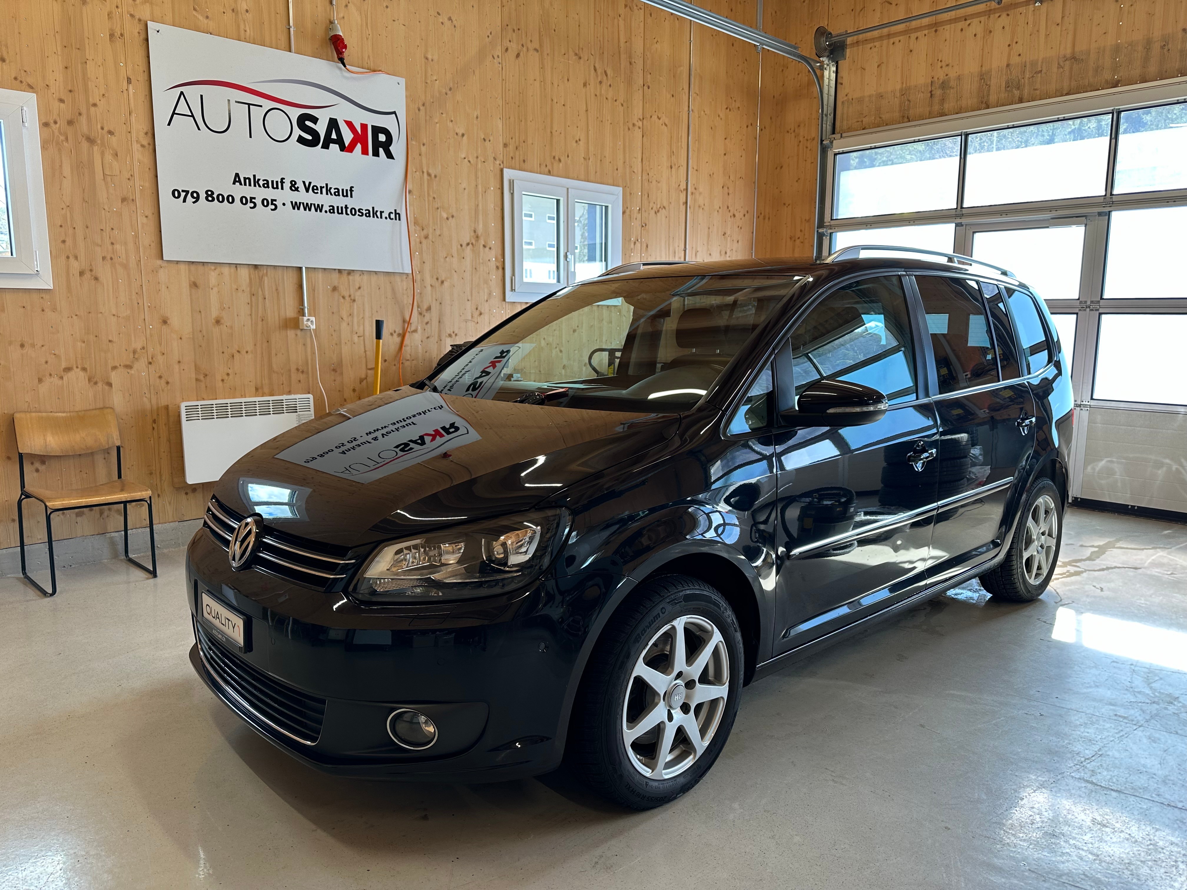 VW Touran 2.0 TDI Highline DSG