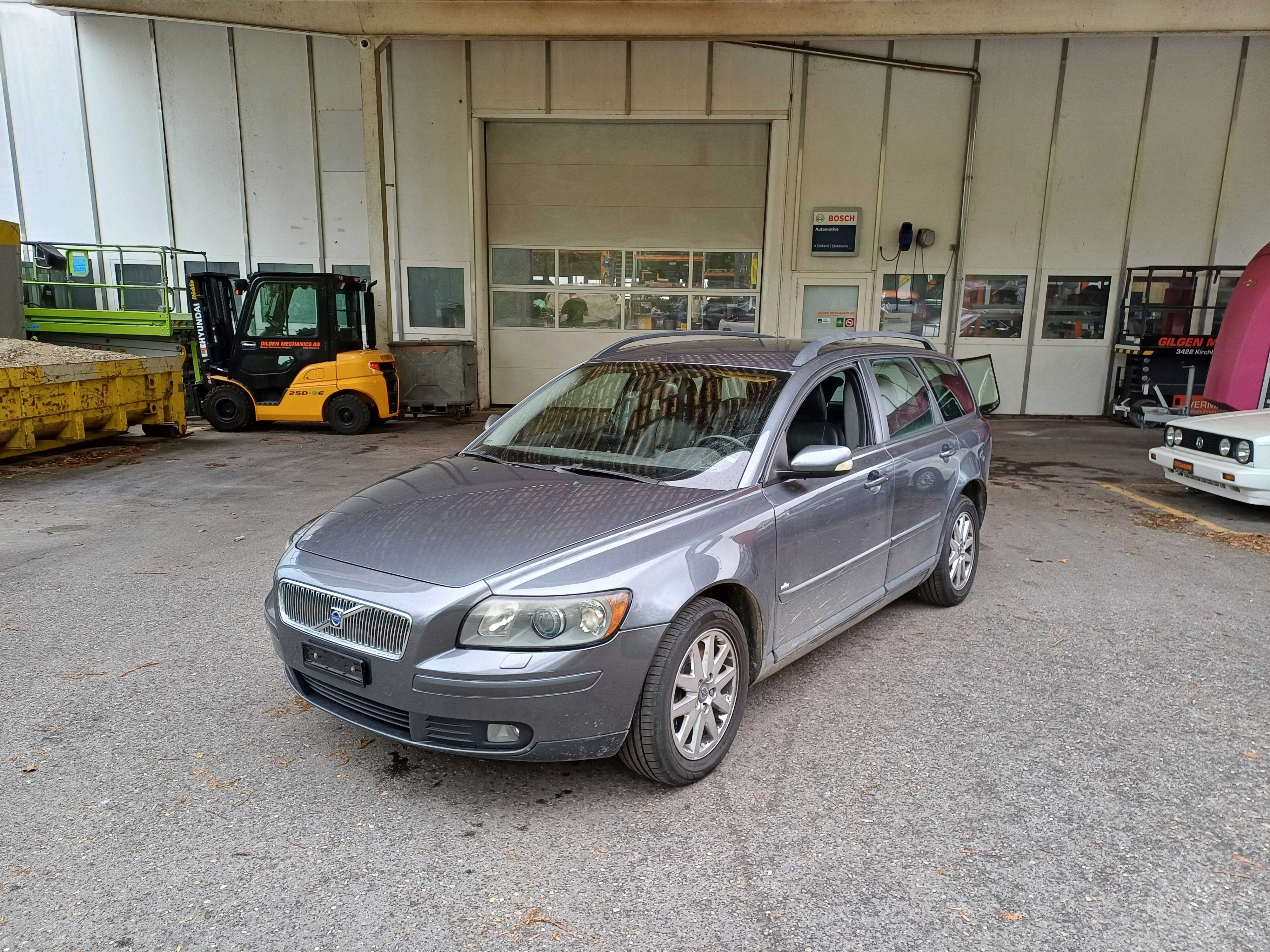 VOLVO V50 T5 AWD Summum