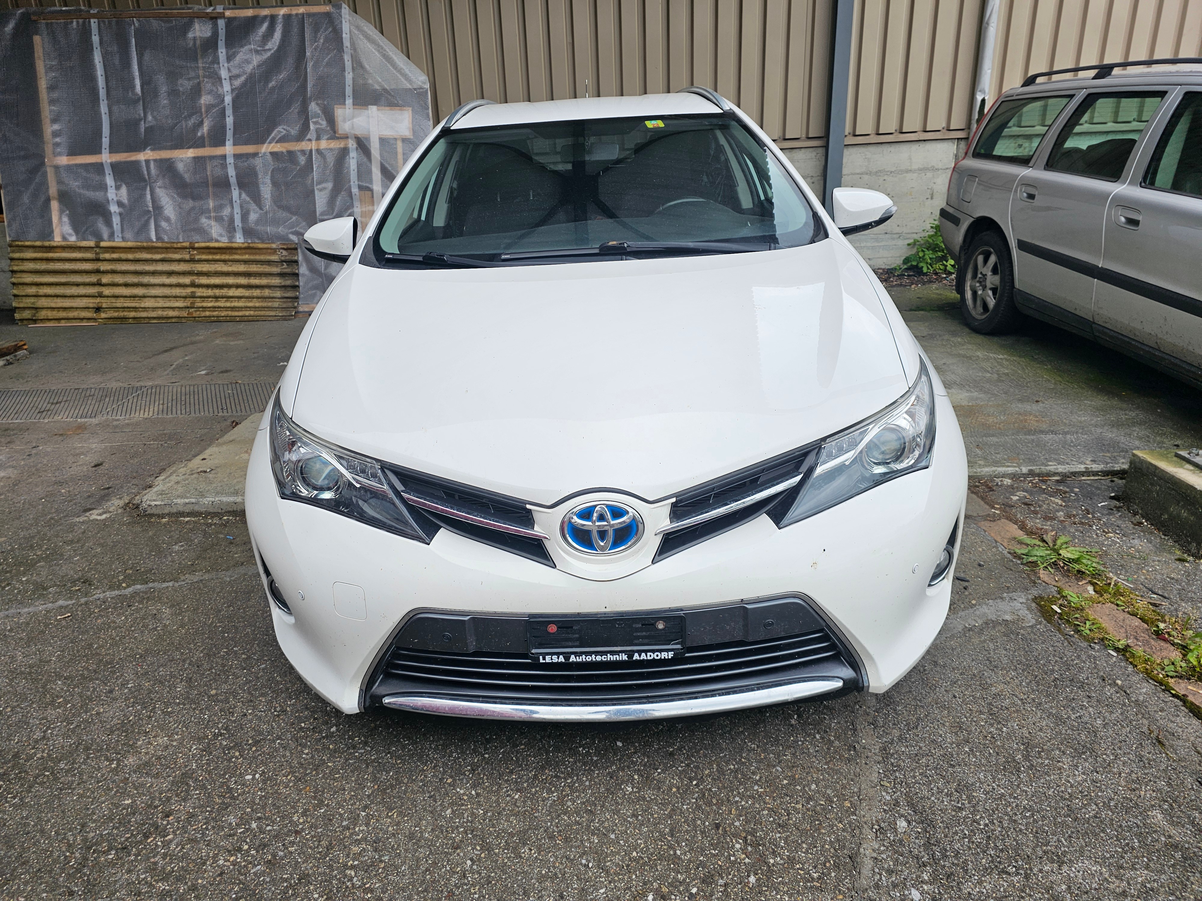 TOYOTA Auris Touring Sports 1.8 16V HSD Linea Luna