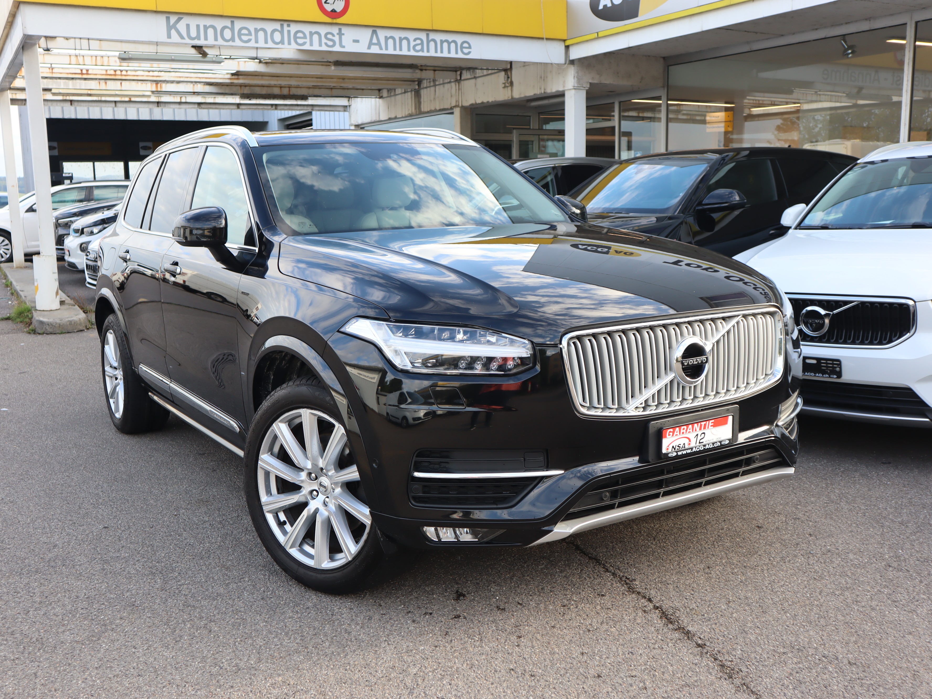 VOLVO XC90 D5 AWD Inscription Geartronic ** Voll-Leder Ausstattung ** 7-Plätzer ** Panorama Glasdach ** HUD ** Ab MFK & Service