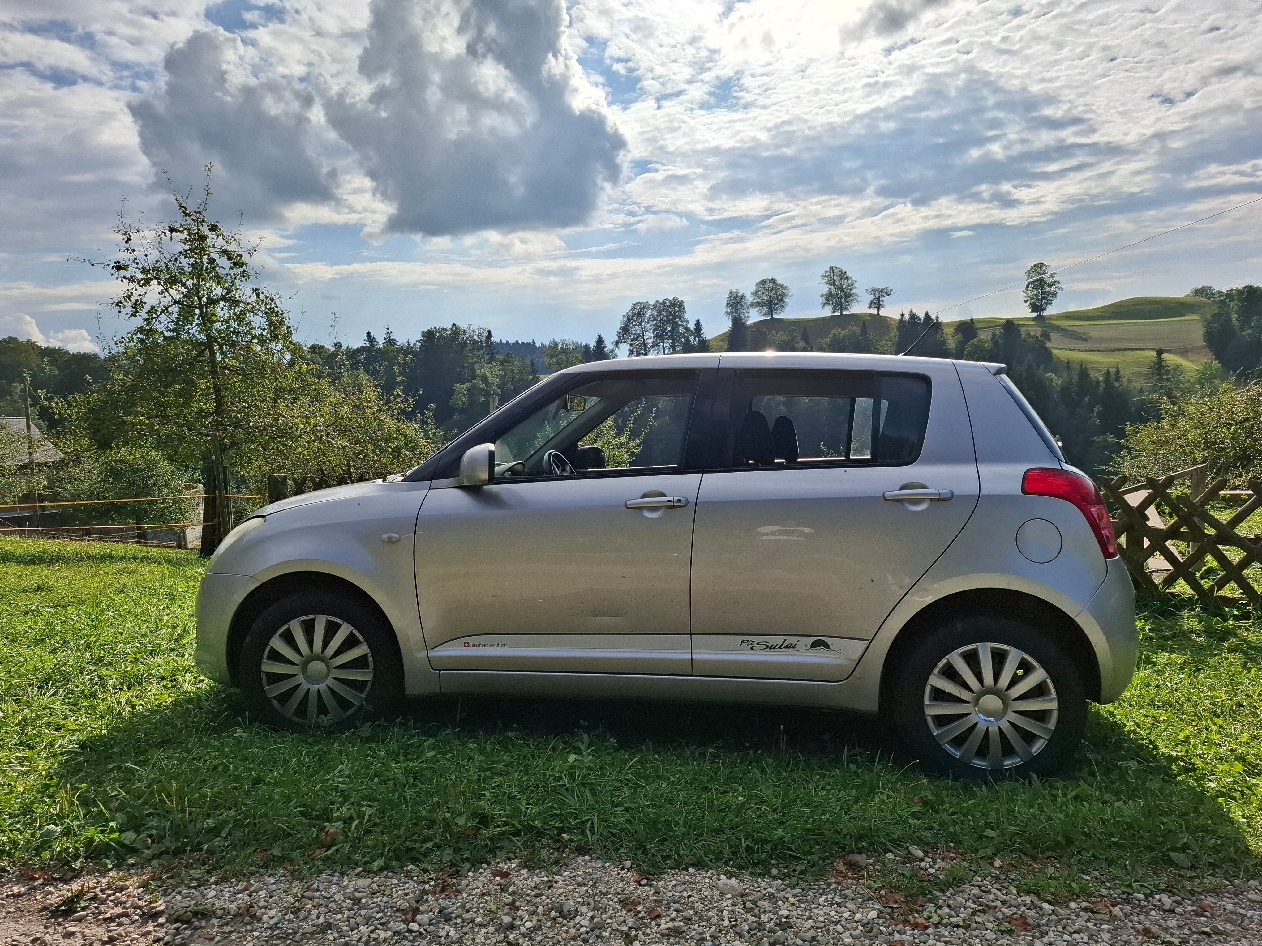 SUZUKI Swift 1.3i 16V GL 4x4