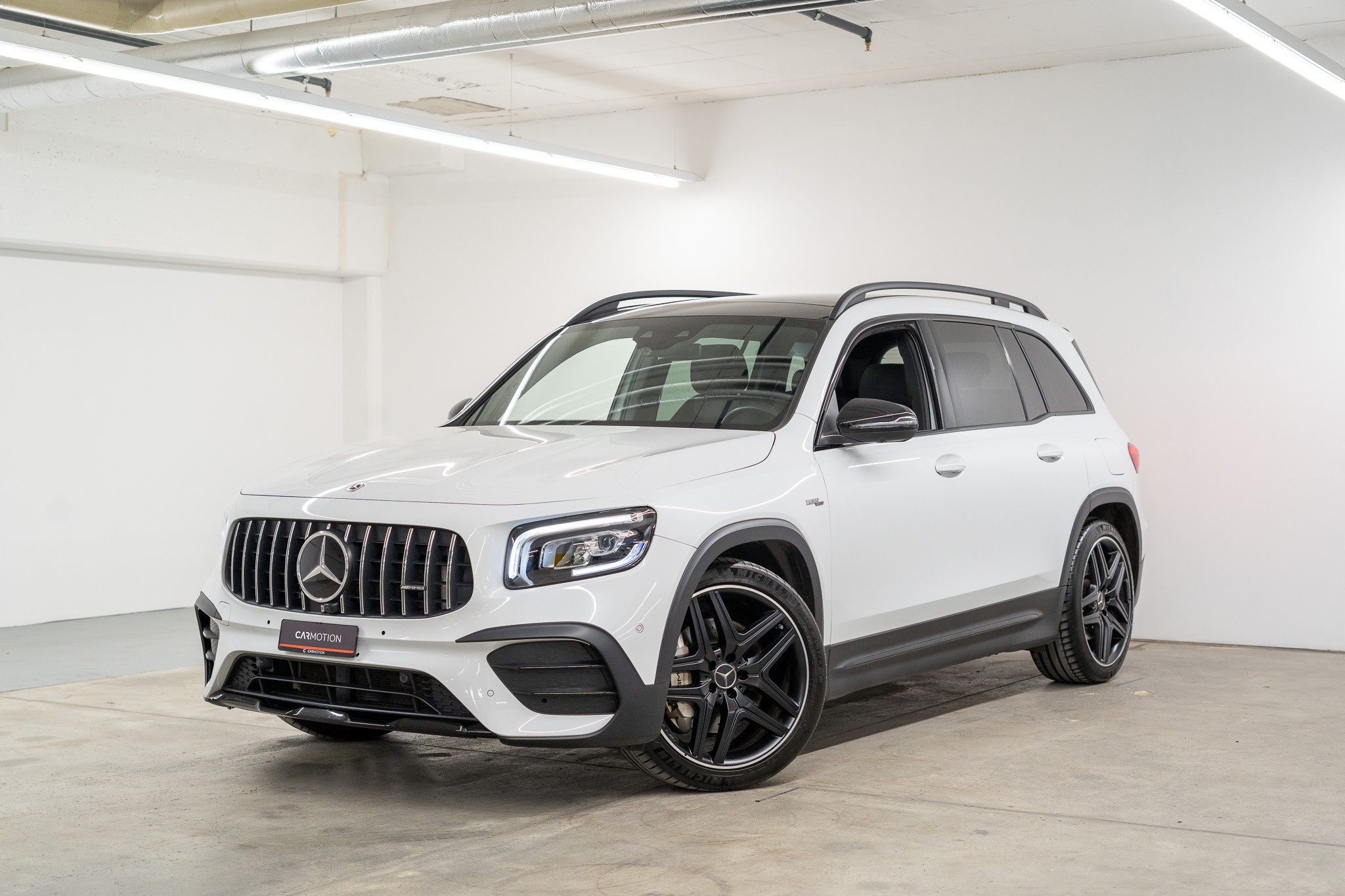 MERCEDES-BENZ GLB 35 AMG 4matic