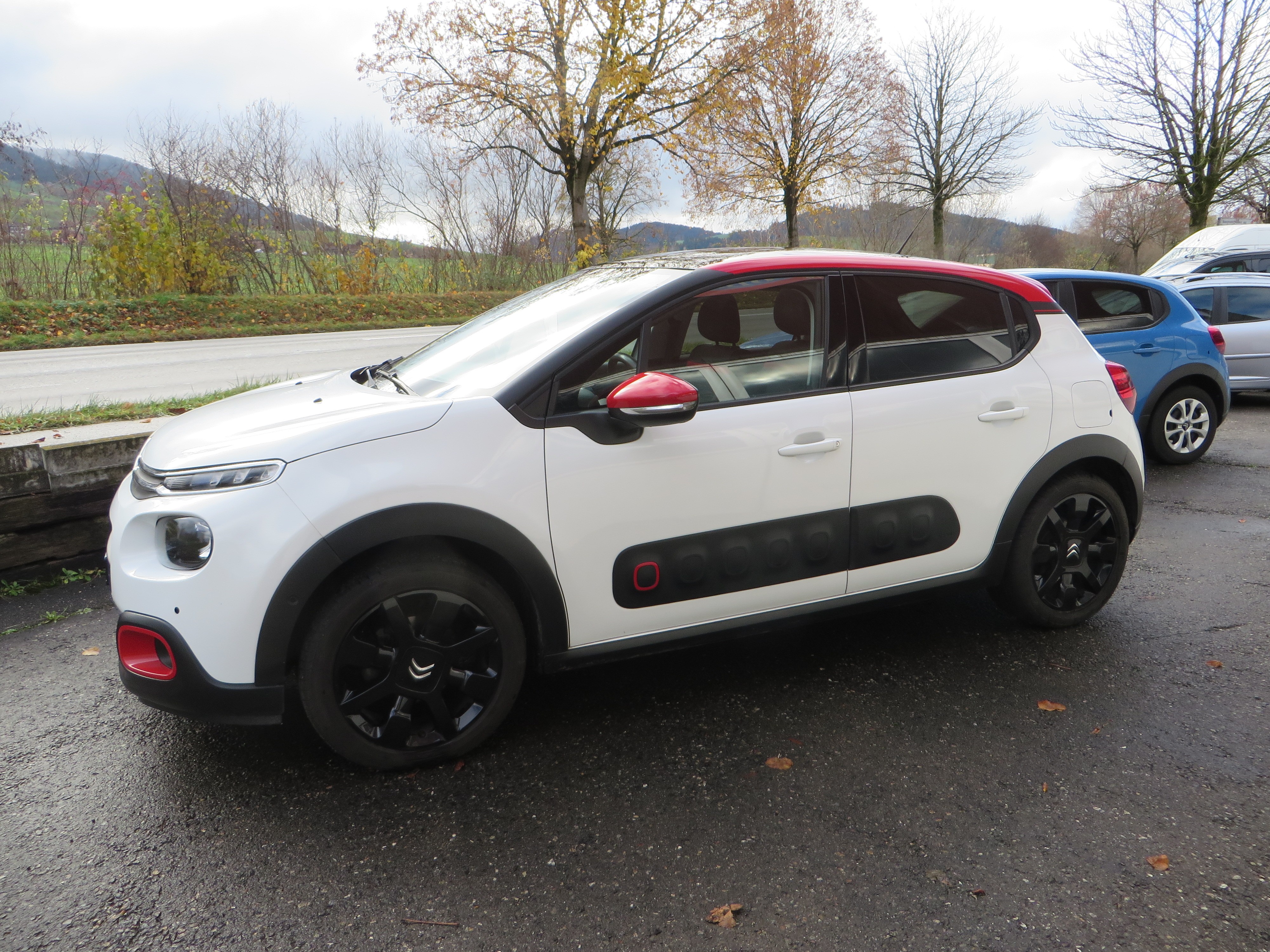 CITROEN C3 1.2i PureTech Shine EAT