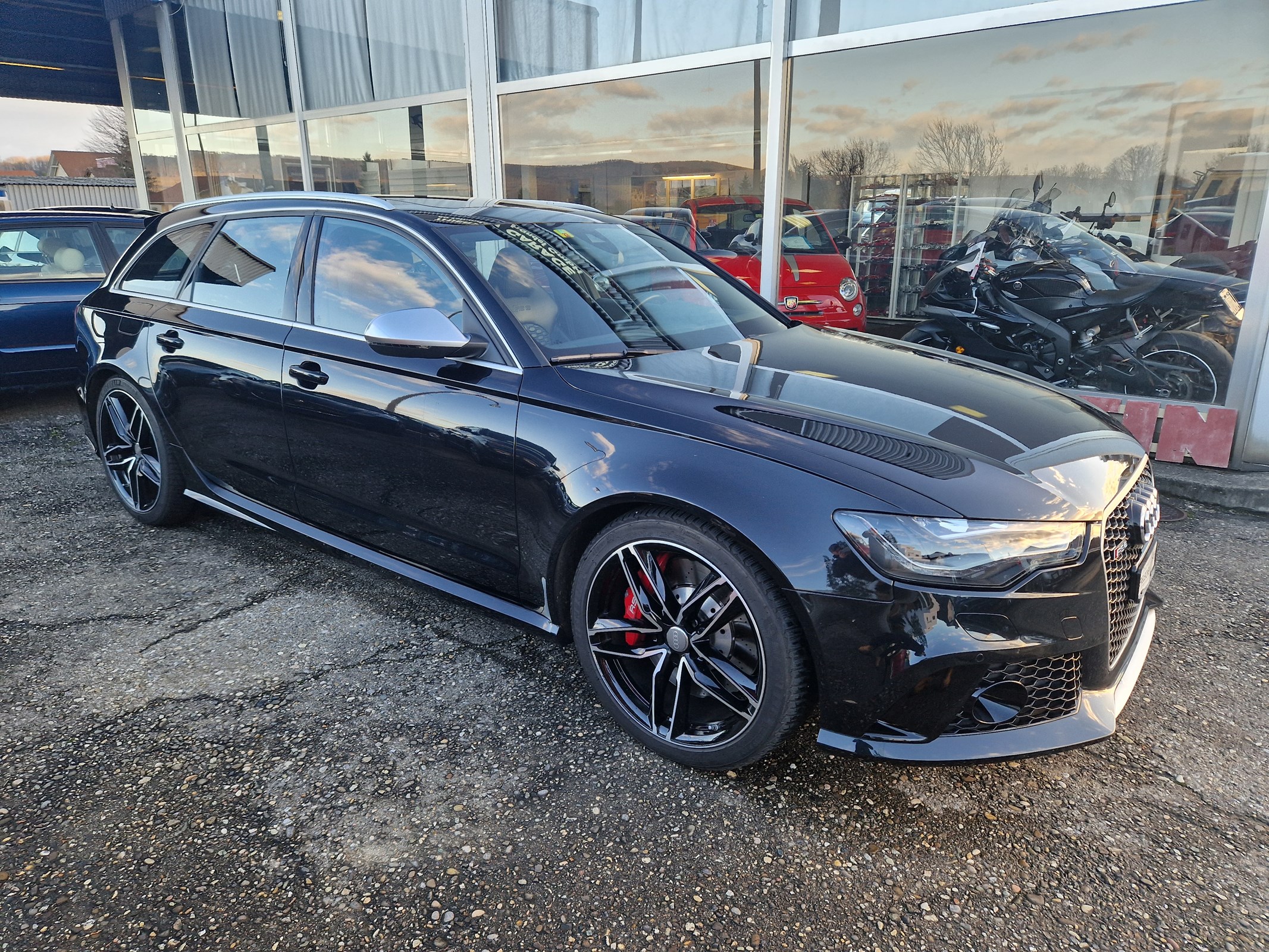 AUDI RS6 Avant 4.0 TFSI V8 quattro Tiptronic