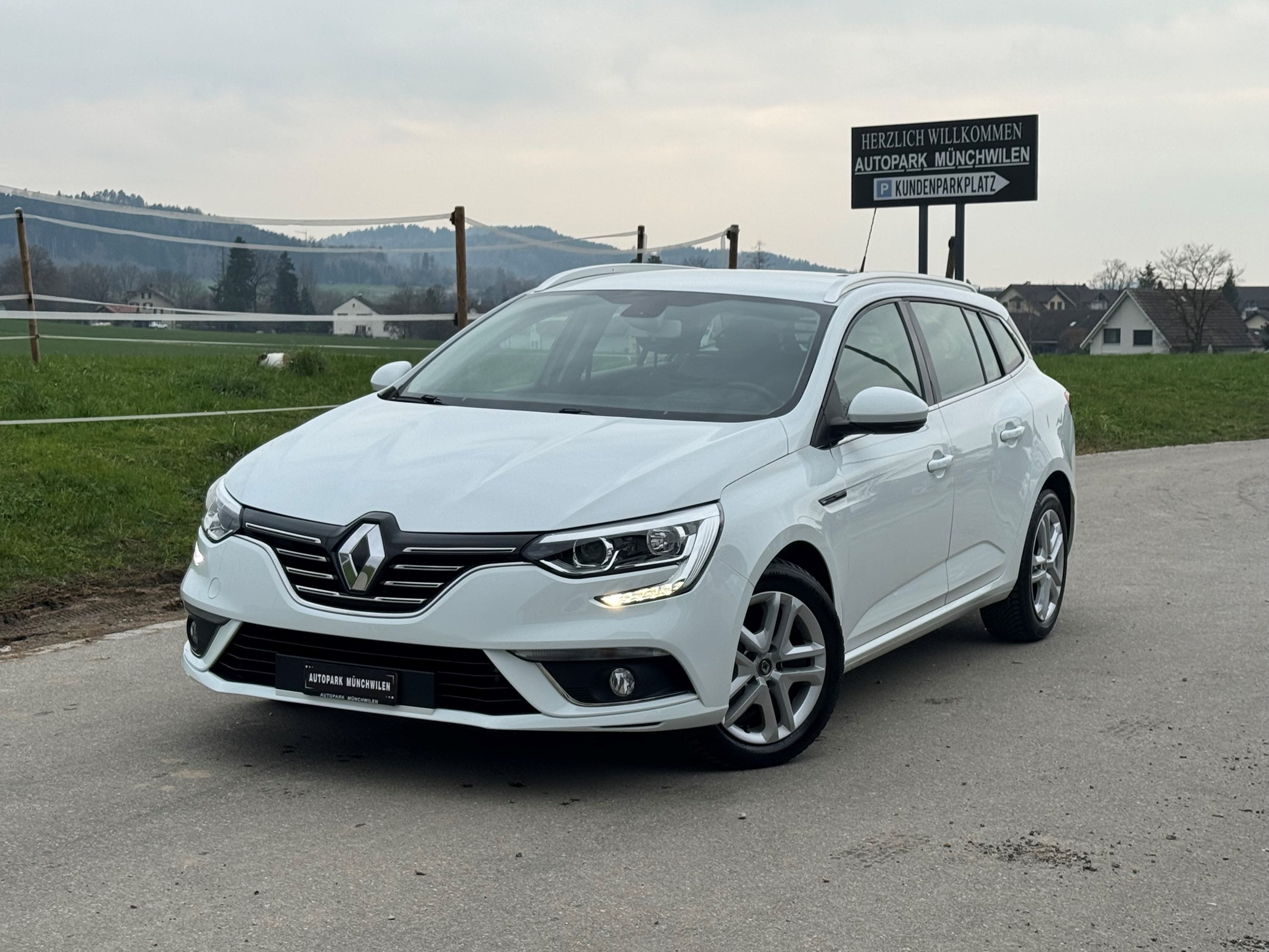 RENAULT Mégane Grandtour 1.5 dCi Business EDC