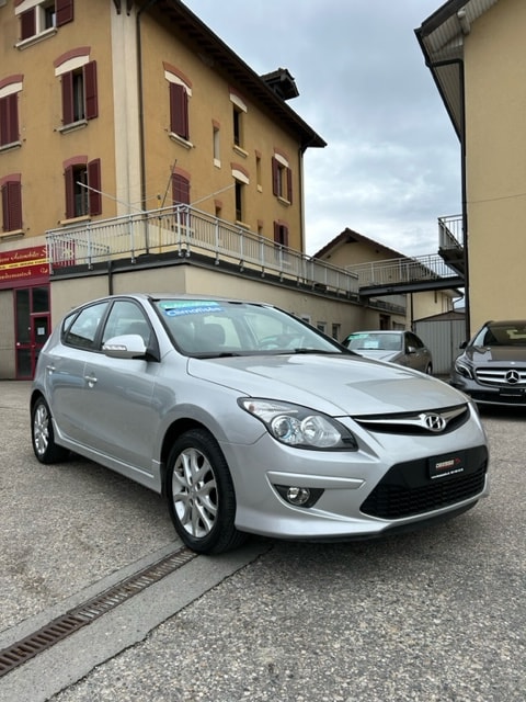 HYUNDAI i30 1.6 Swiss Plus Edition Automatic