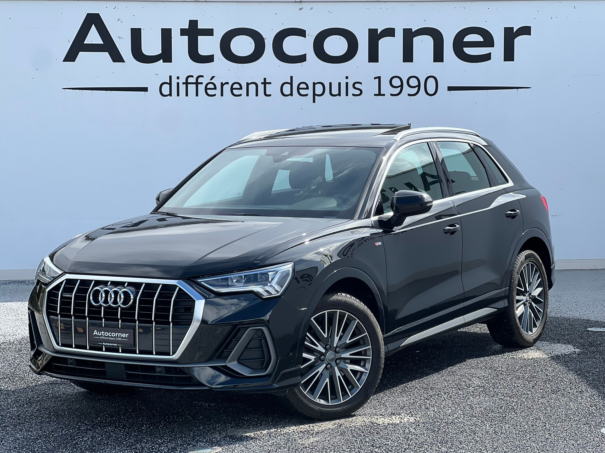 AUDI Q3 45 TFSI S line quattro S-tronic